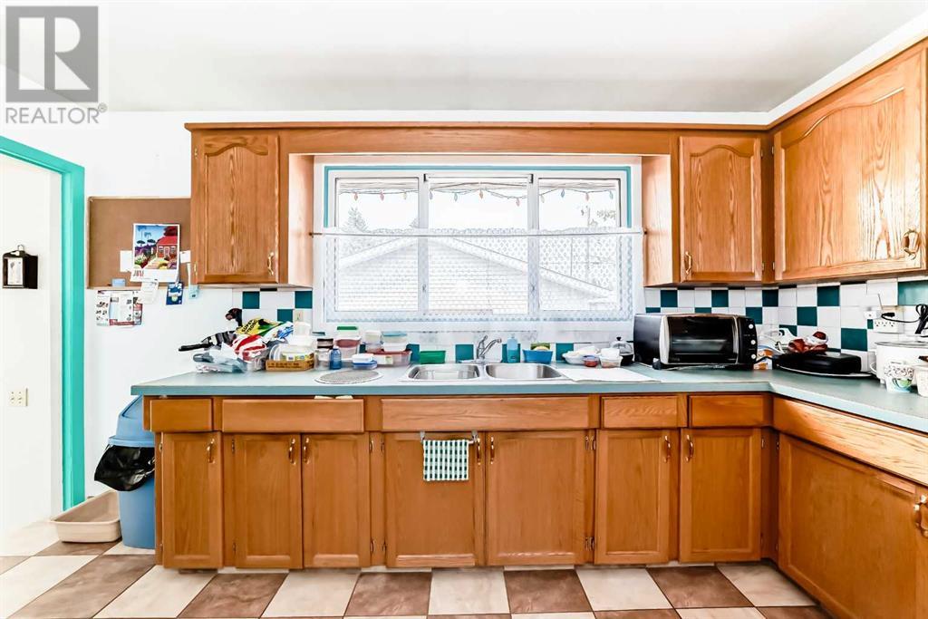 Single Family House Bungalow for Sale in  Avonlea Place SE Acadia Calgary 
