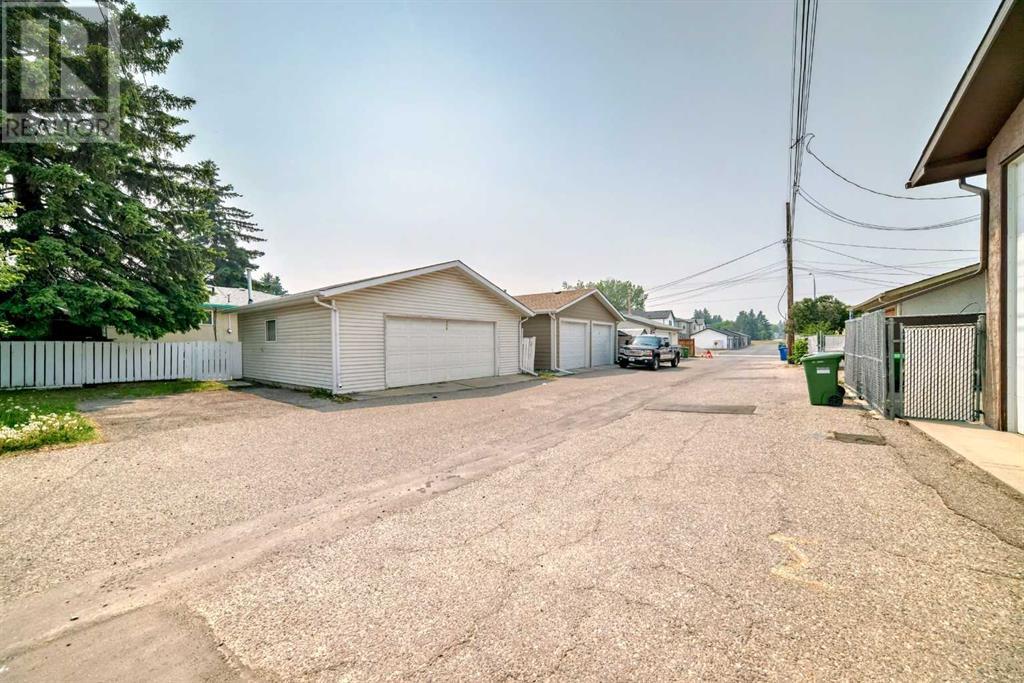 Single Family House Bungalow for Sale in  Avonlea Place SE Acadia Calgary 