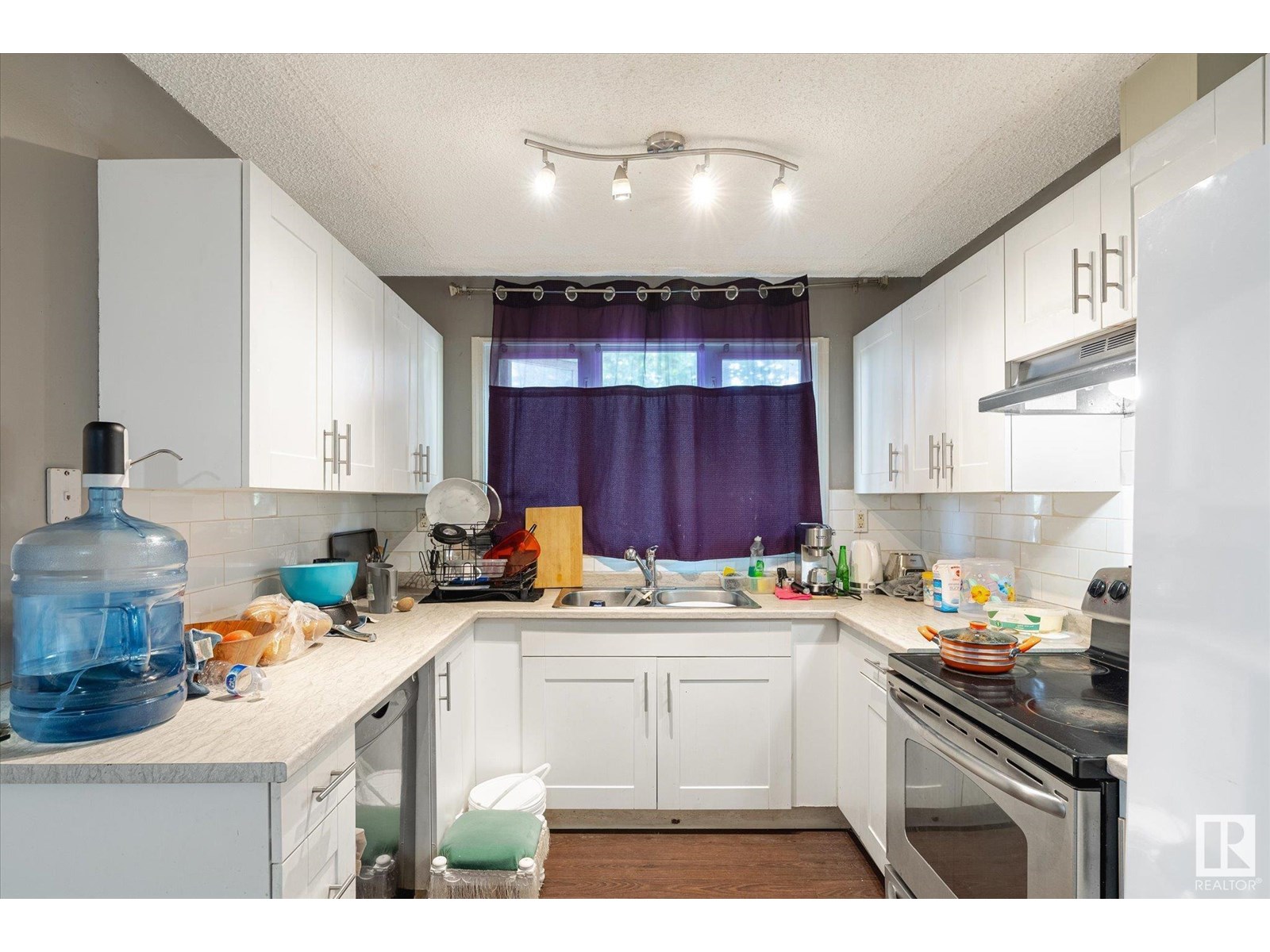 11607 137 AV NW - Image 7