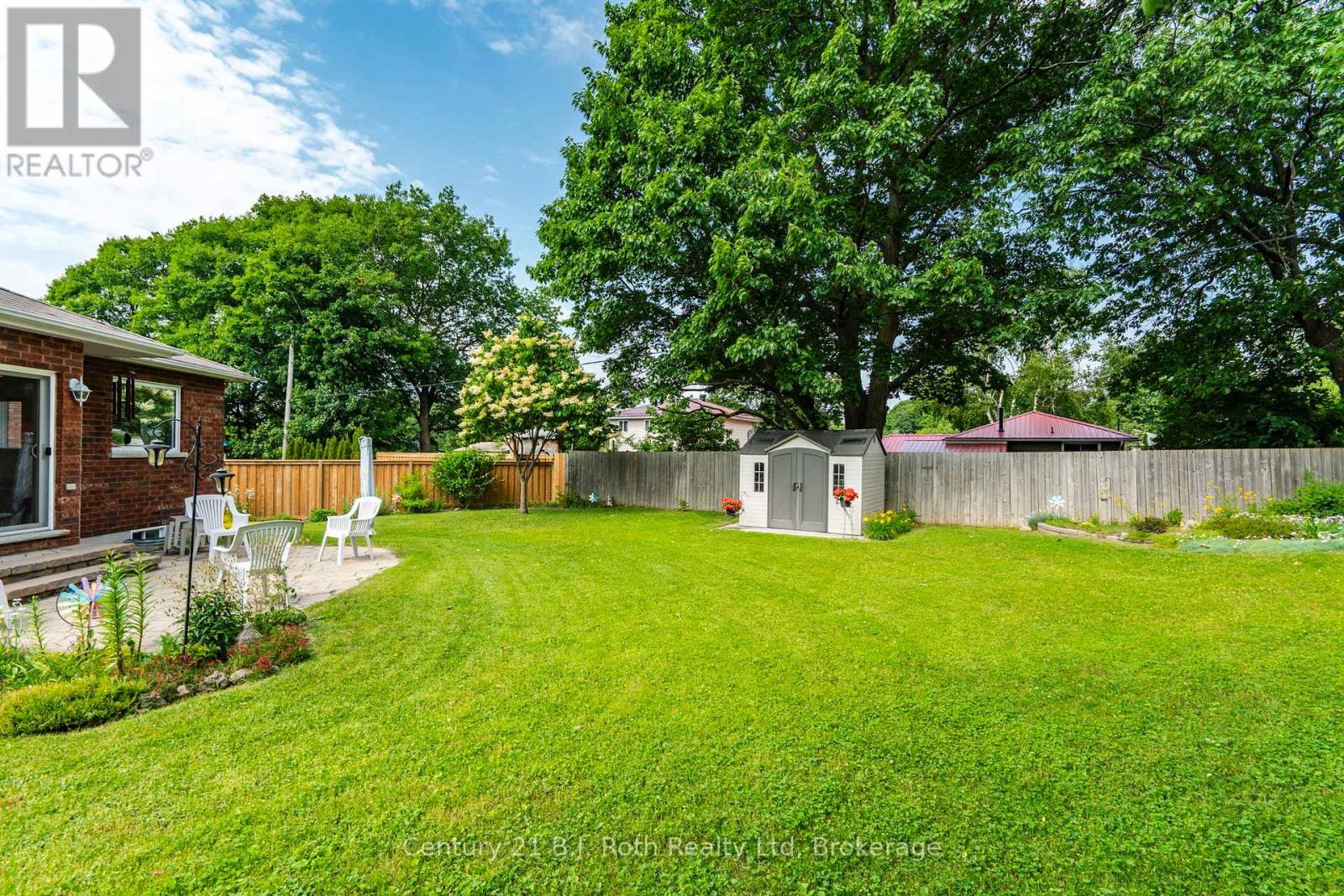 Photo 42 of 997 Whitney Crescent, Midland ON
