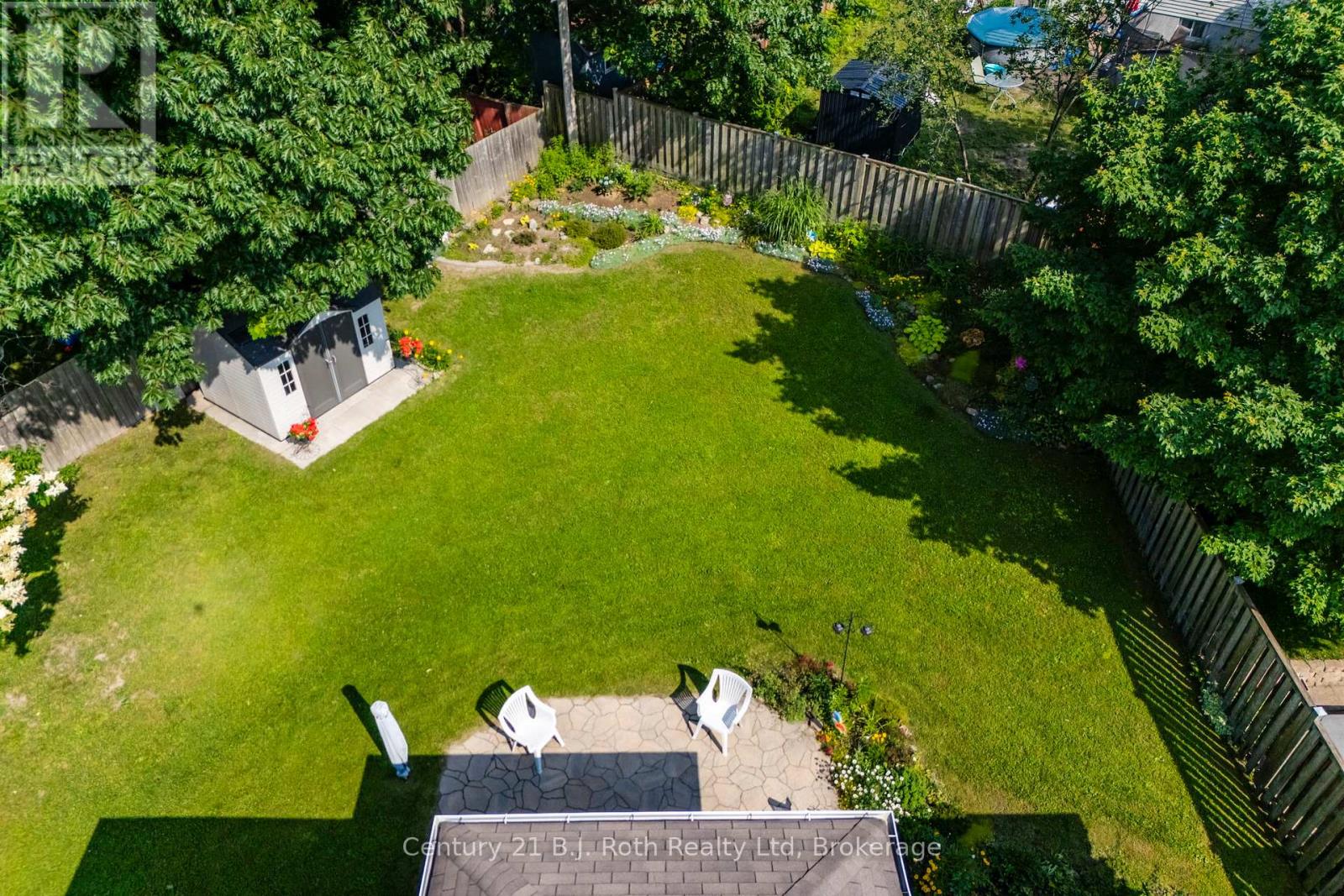Photo 25 of 997 Whitney Crescent, Midland ON