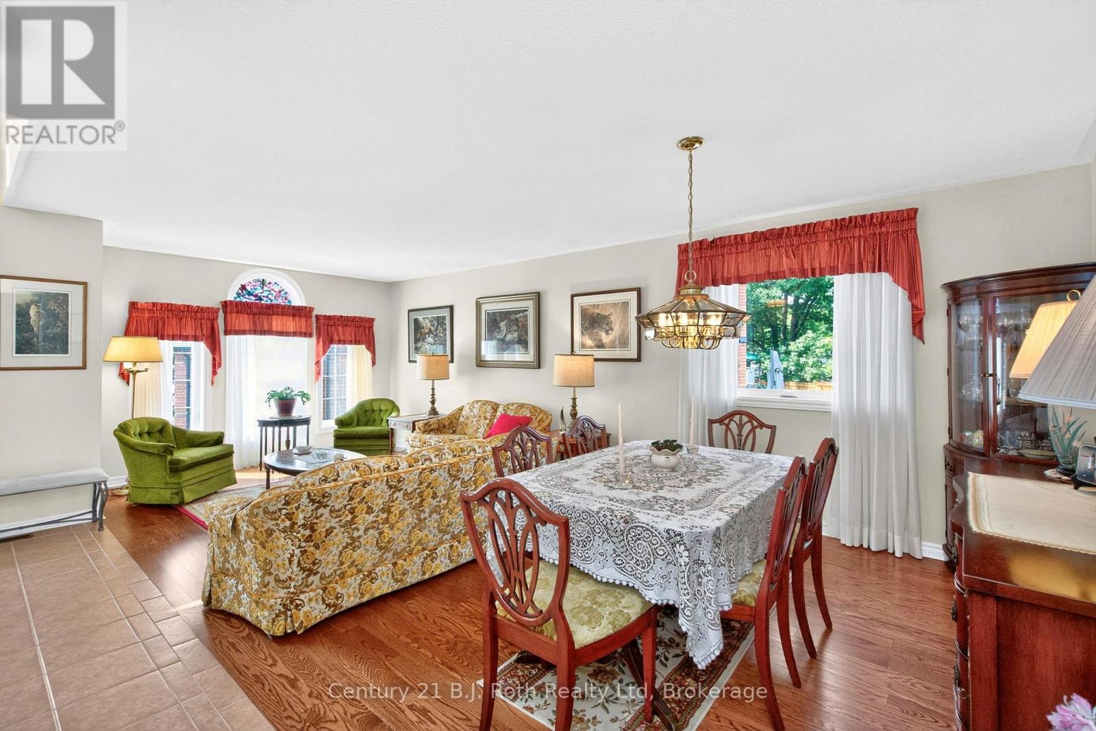 Photo 37 of 997 Whitney Crescent, Midland ON