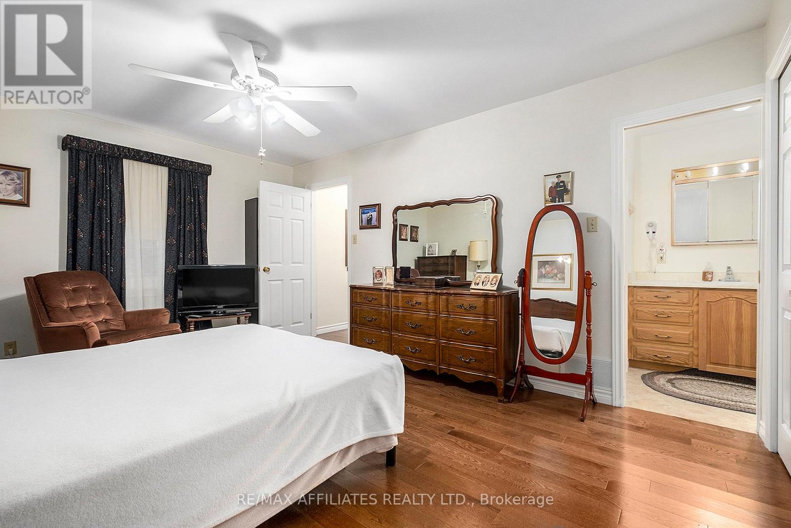 Photo 23 of 249 Bracken Avenue, Drummond North Elmsley ON