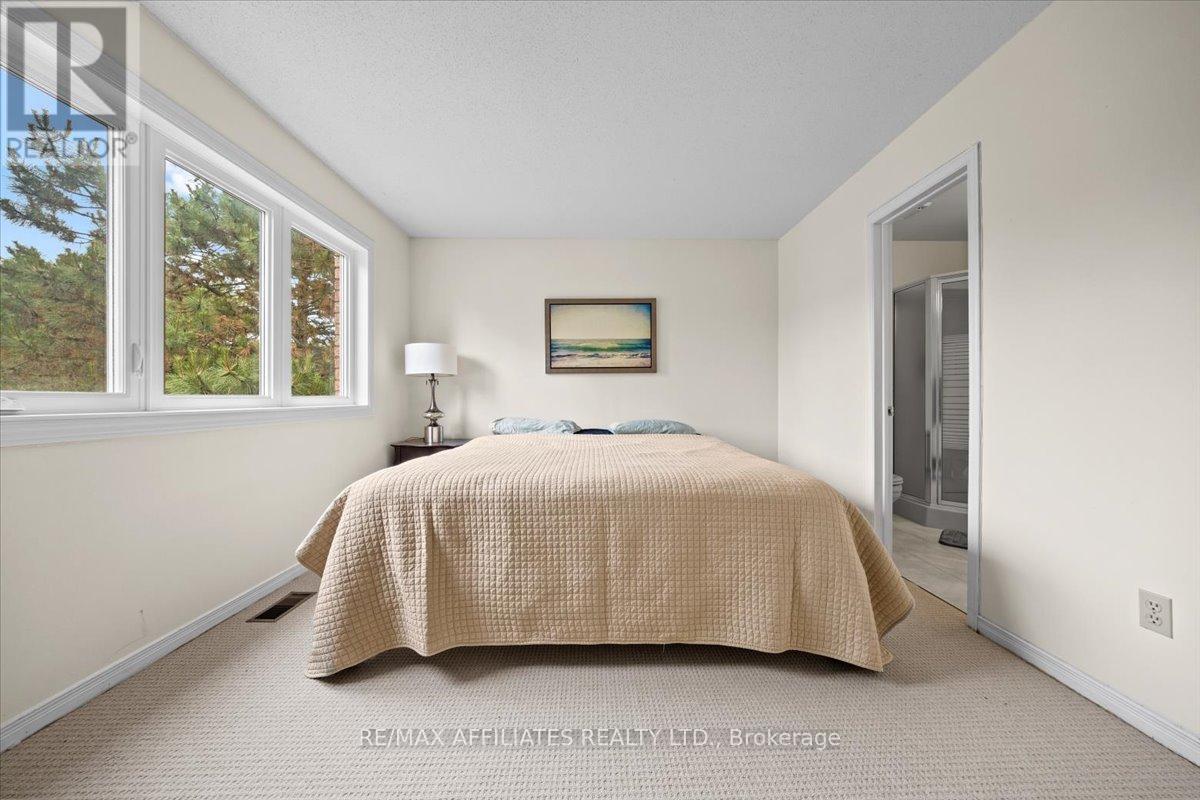 Photo 3 of 1293 Parc Du Village Road, Ottawa ON