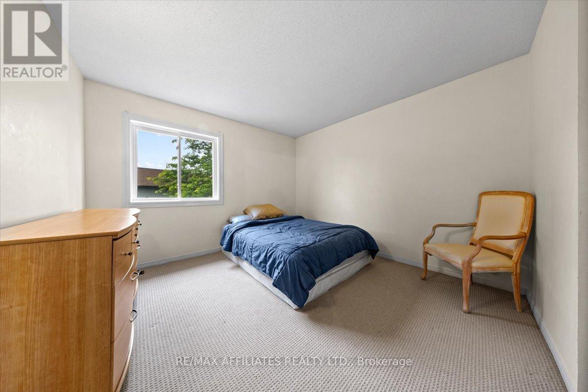Photo 38 of 1293 Parc Du Village Road, Ottawa ON
