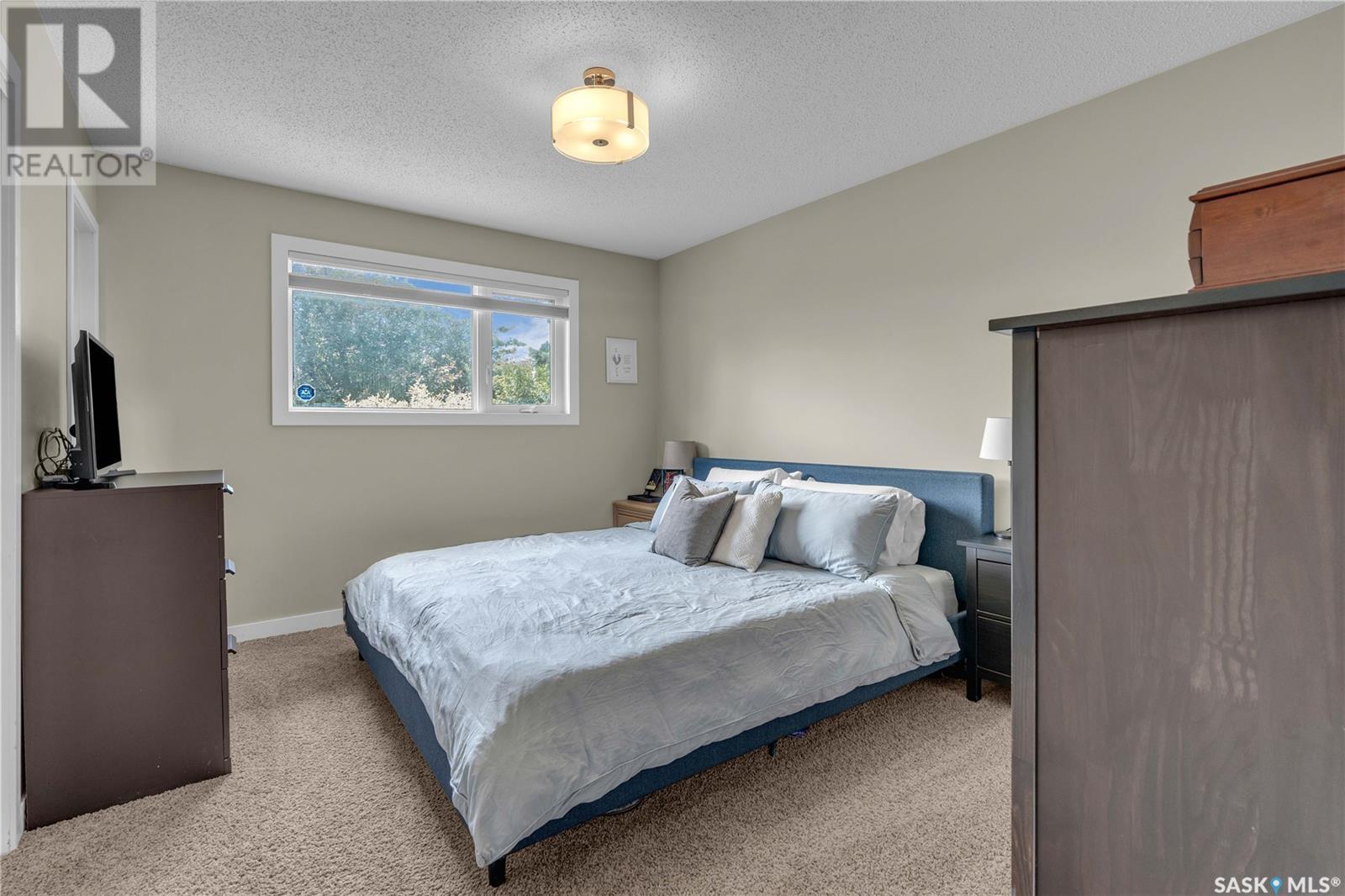 Single Family House Bungalow for Sale in  Sylvian CRESCENT Saskatoon 