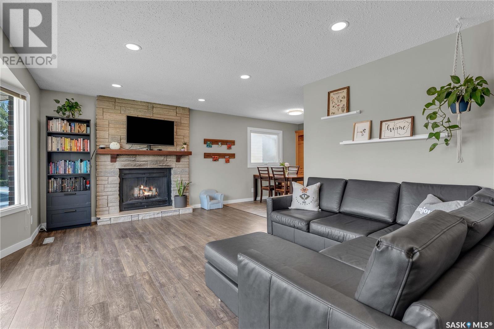 Single Family House Bungalow for Sale in  Sylvian CRESCENT Saskatoon 