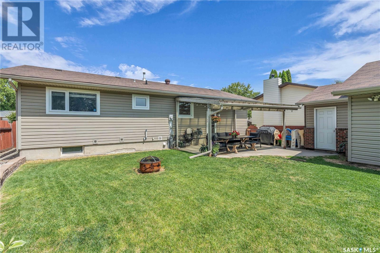 Single Family House Bungalow for Sale in  Sylvian CRESCENT Saskatoon 