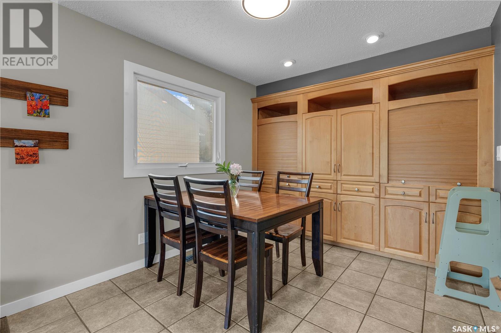 Single Family House Bungalow for Sale in  Sylvian CRESCENT Saskatoon 