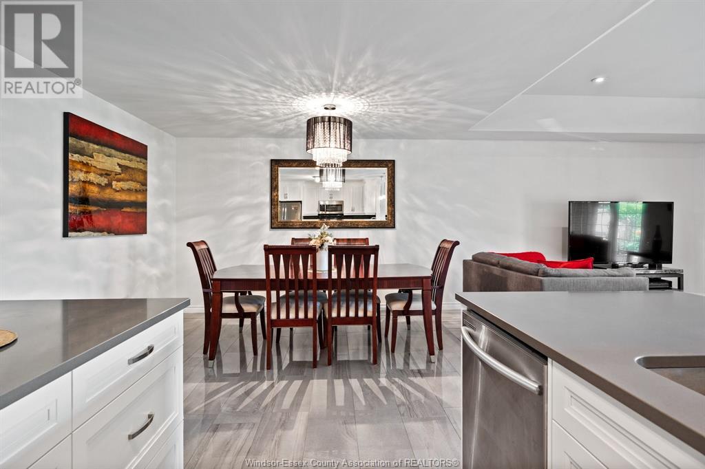 Photo 8 of 1137 Bridalfalls, Windsor ON