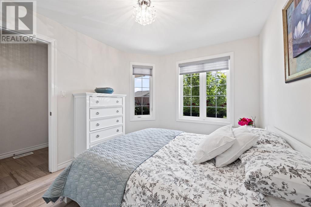 Photo 16 of 1137 Bridalfalls, Windsor ON