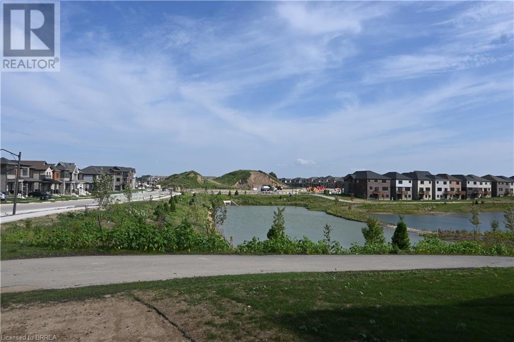 Photo 43 of 1 Bee Crescent, Brantford ON