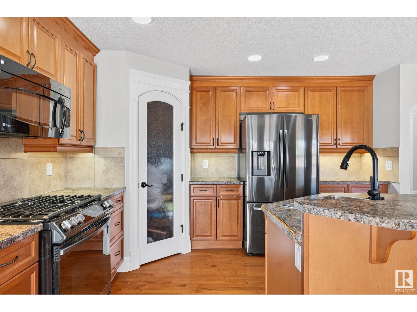 Photo 43 of 4224 157 Av Nw, Edmonton AB
