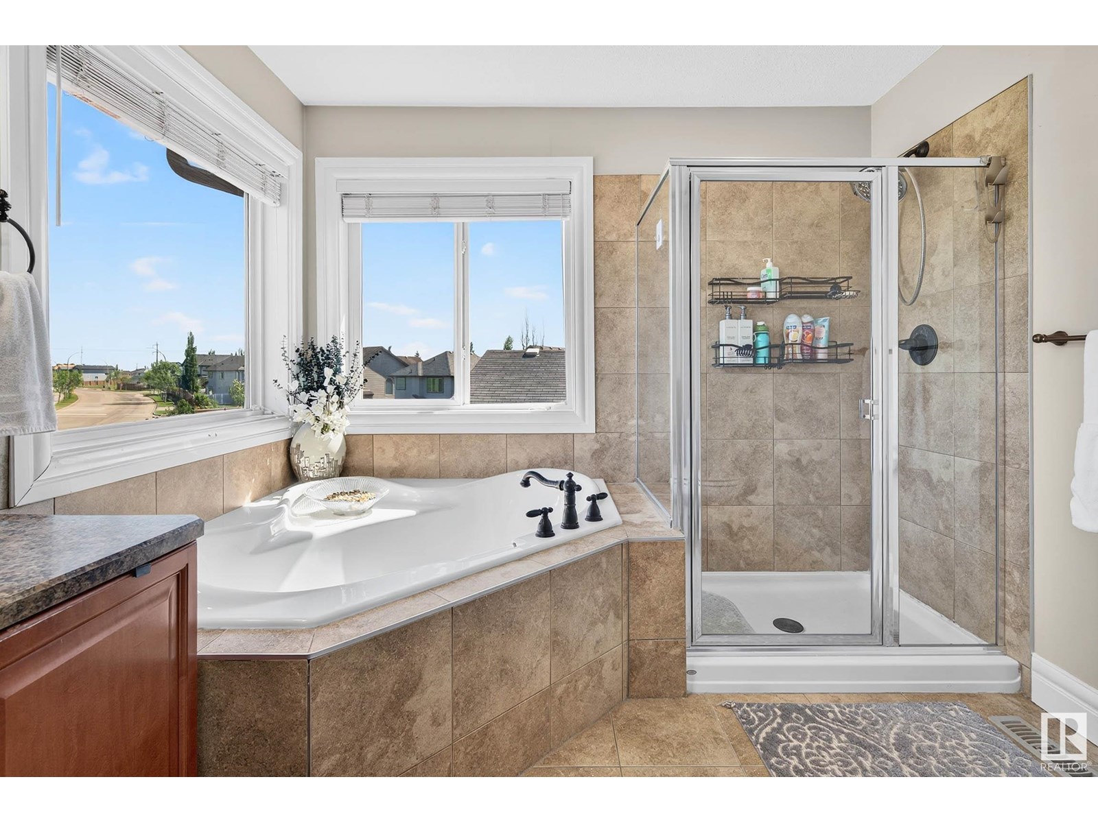 Photo 56 of 4224 157 Av Nw, Edmonton AB