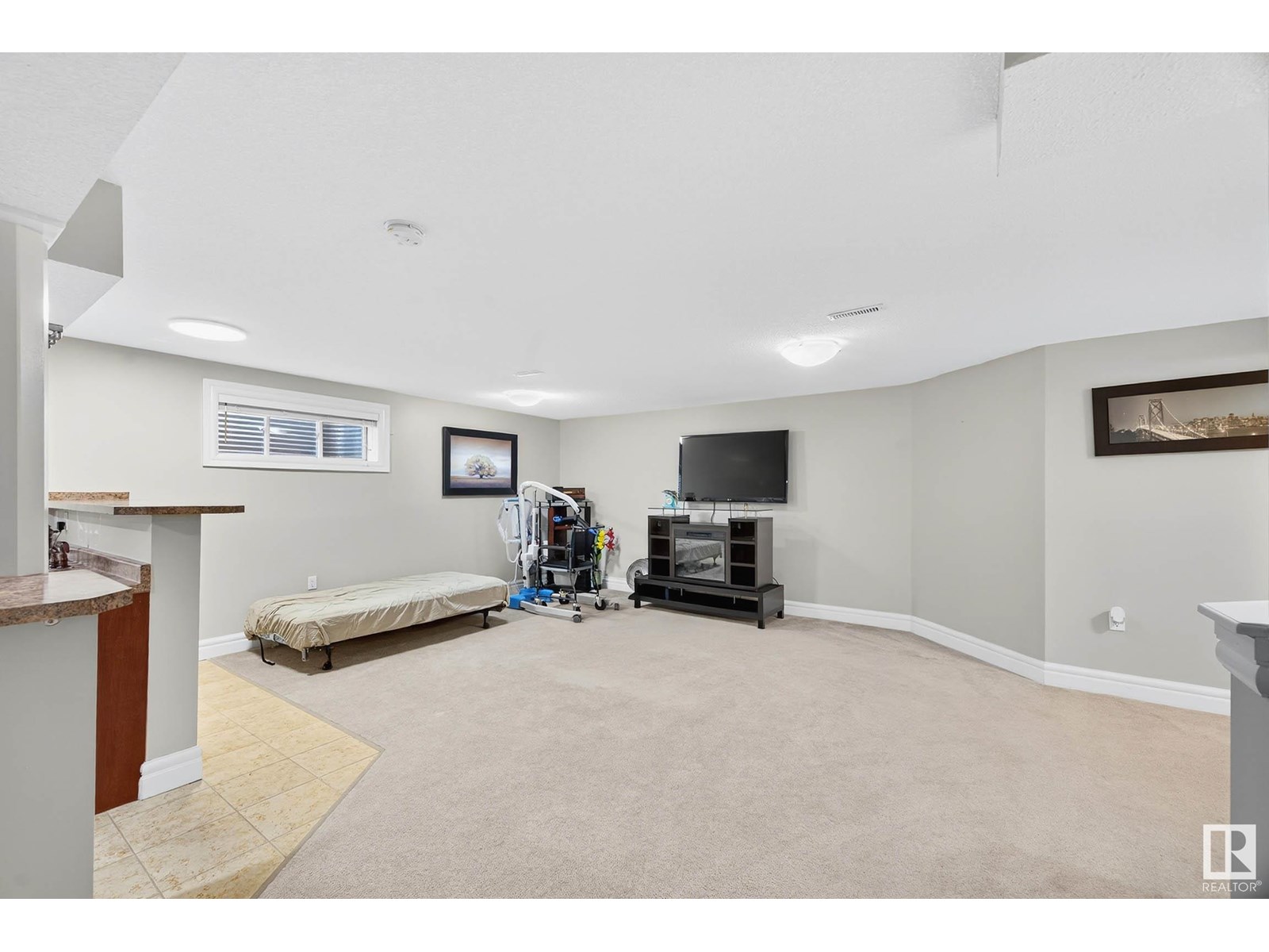 Photo 15 of 4224 157 Av Nw, Edmonton AB