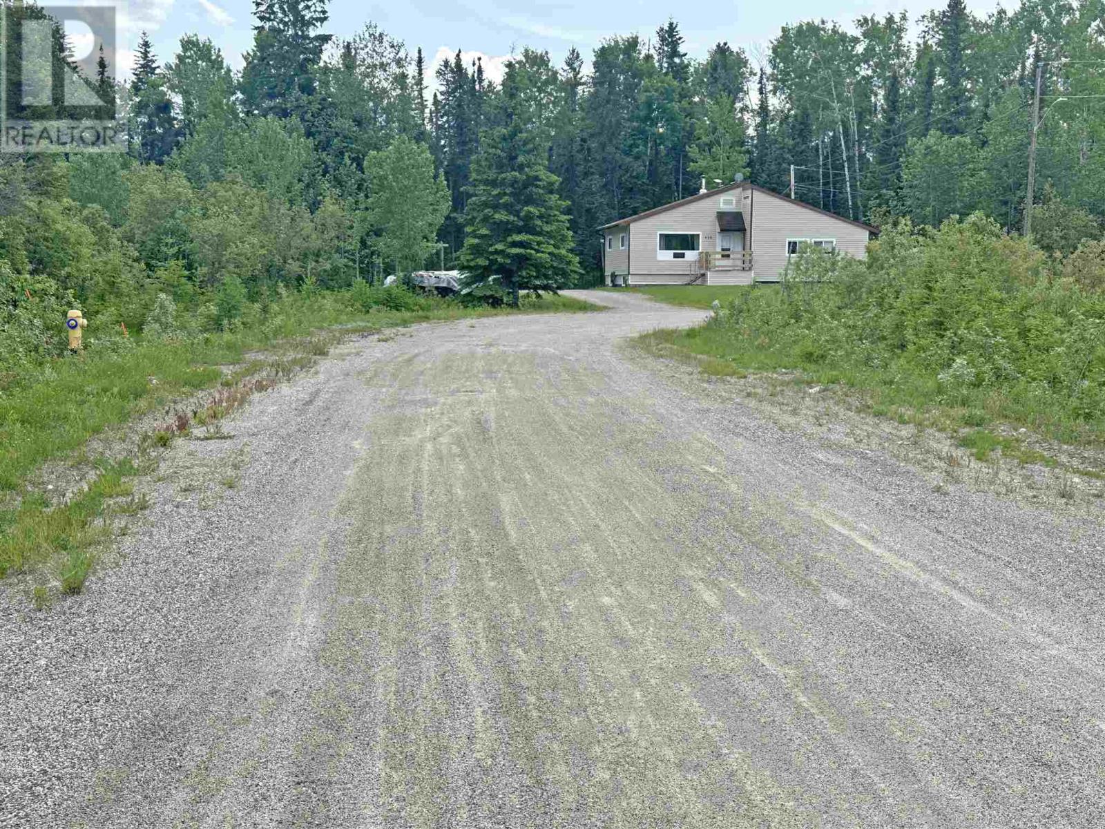 Photo 45 of 406 Mackie Dr, Nakina ON