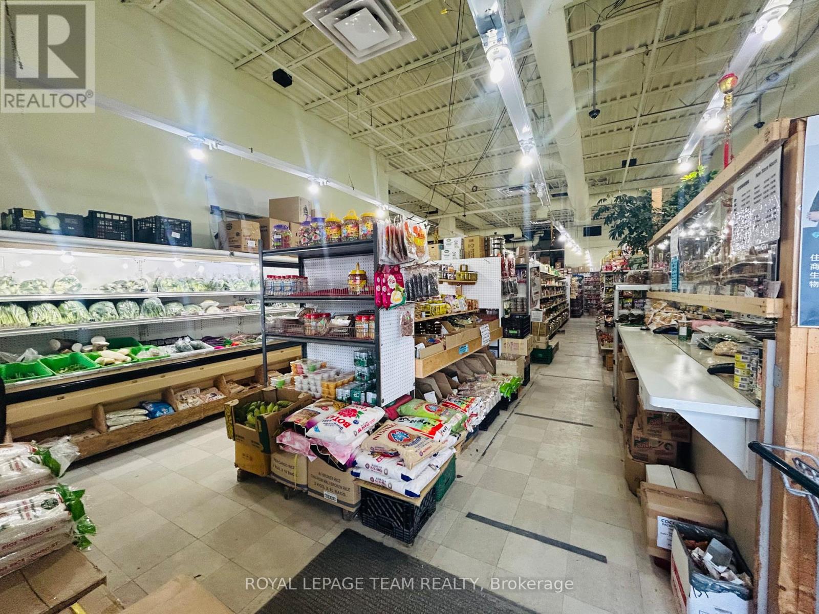 Photo 8 of Unit 2 484 Hazeldean Road, Ottawa ON