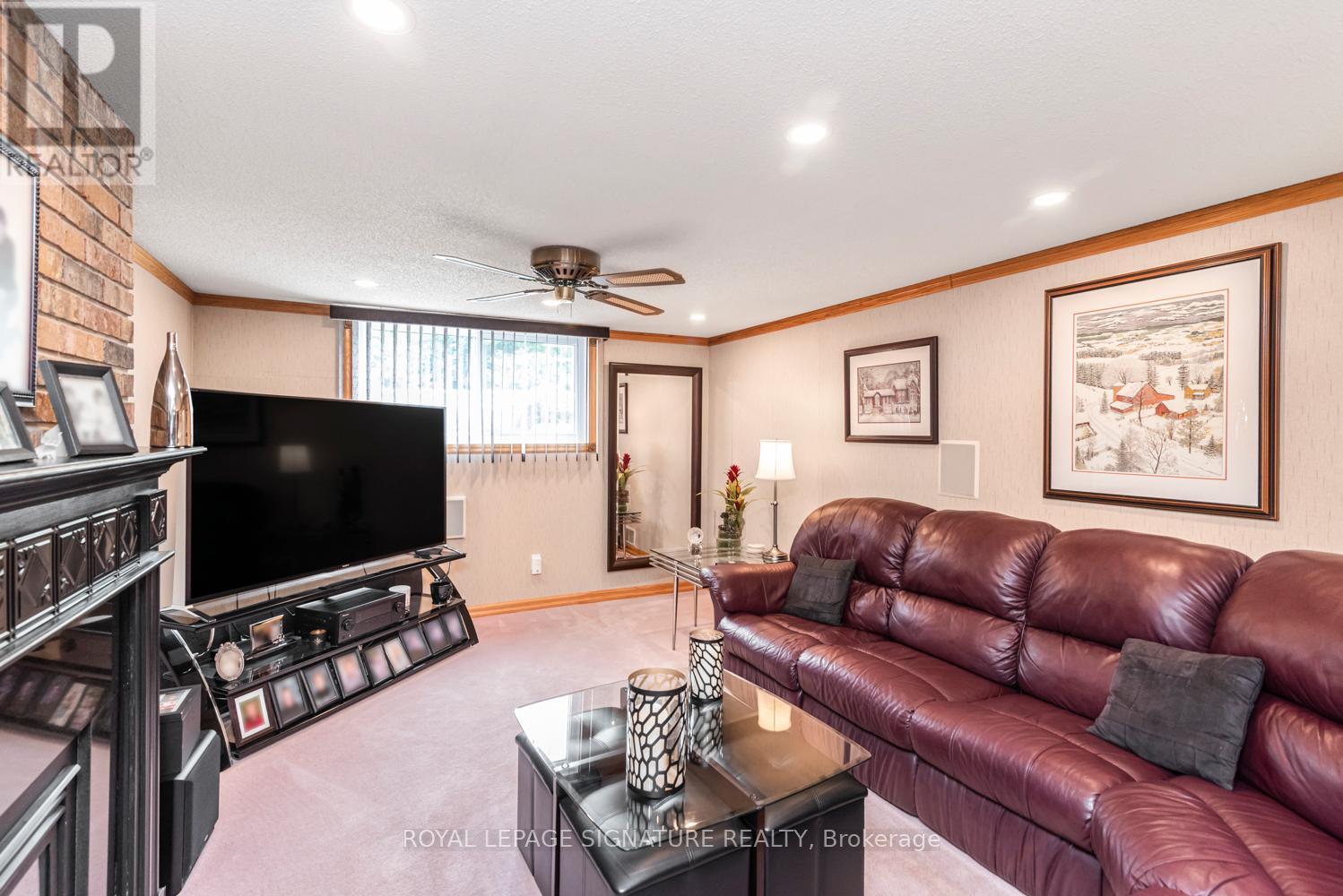 Photo 33 of 55 Hanover Place, Hamilton ON