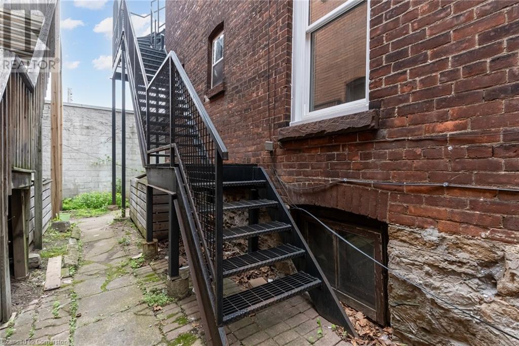 Photo 23 of 55 Young Street, Hamilton ON