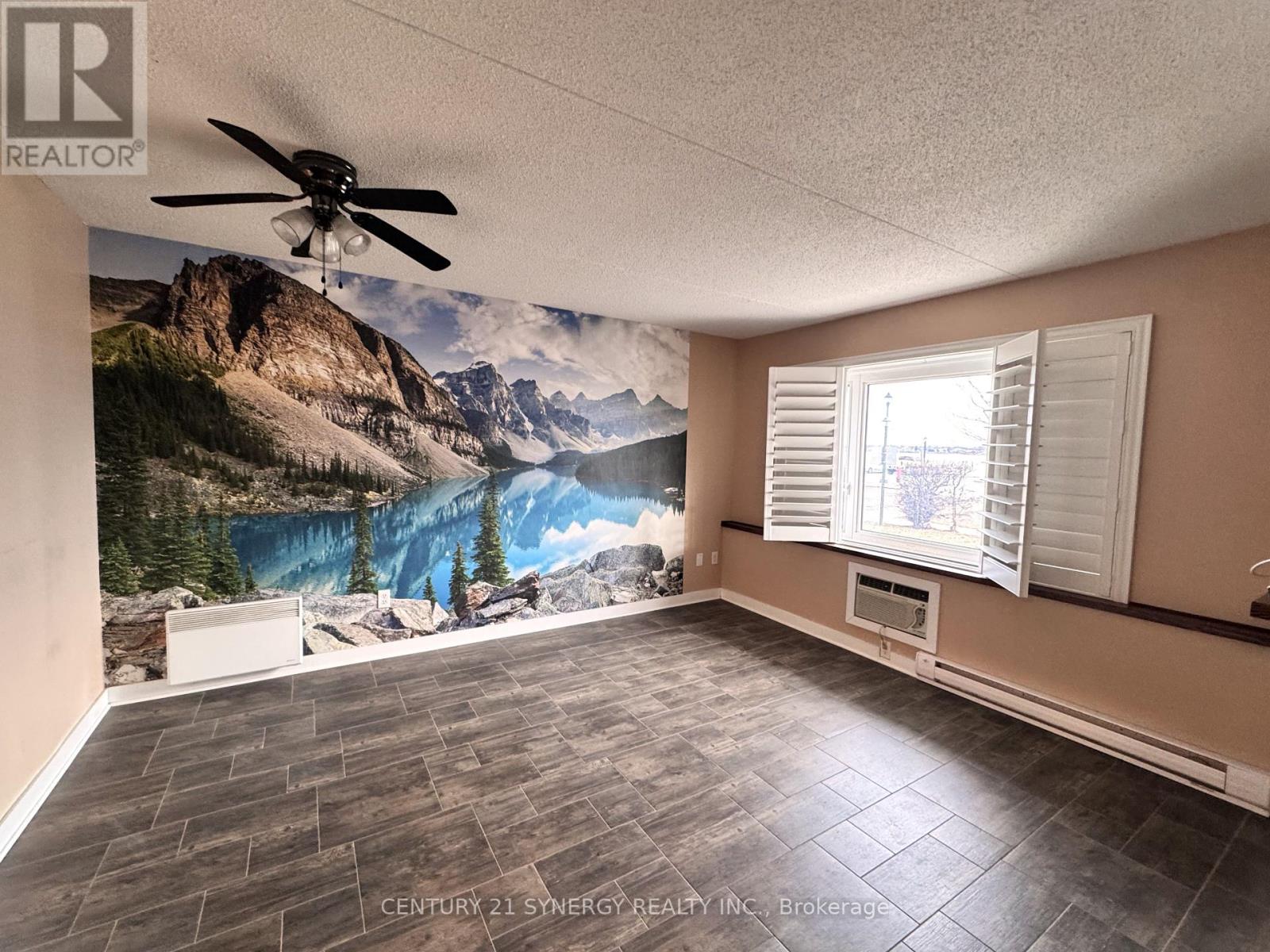 Photo 10 of 119 235 Water Street, Prescott ON
