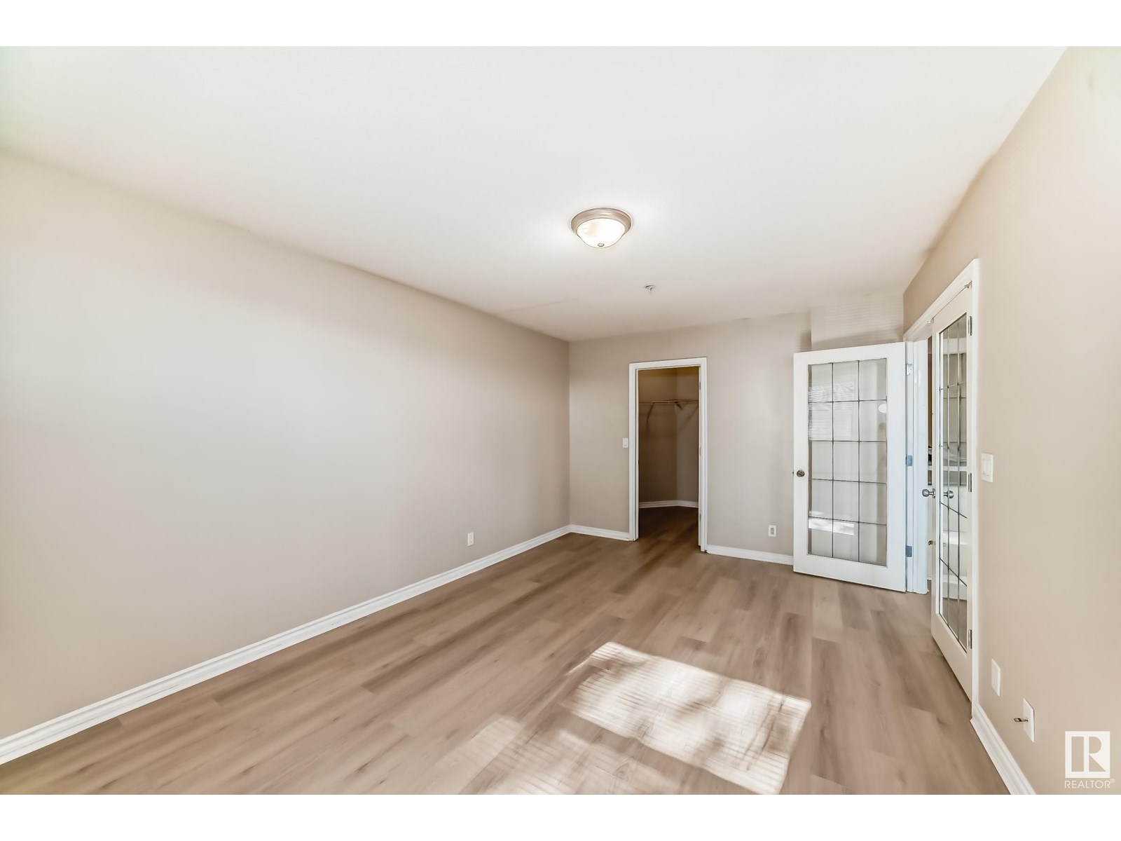 Photo 19 of 101 10346 117 St Nw, Edmonton AB