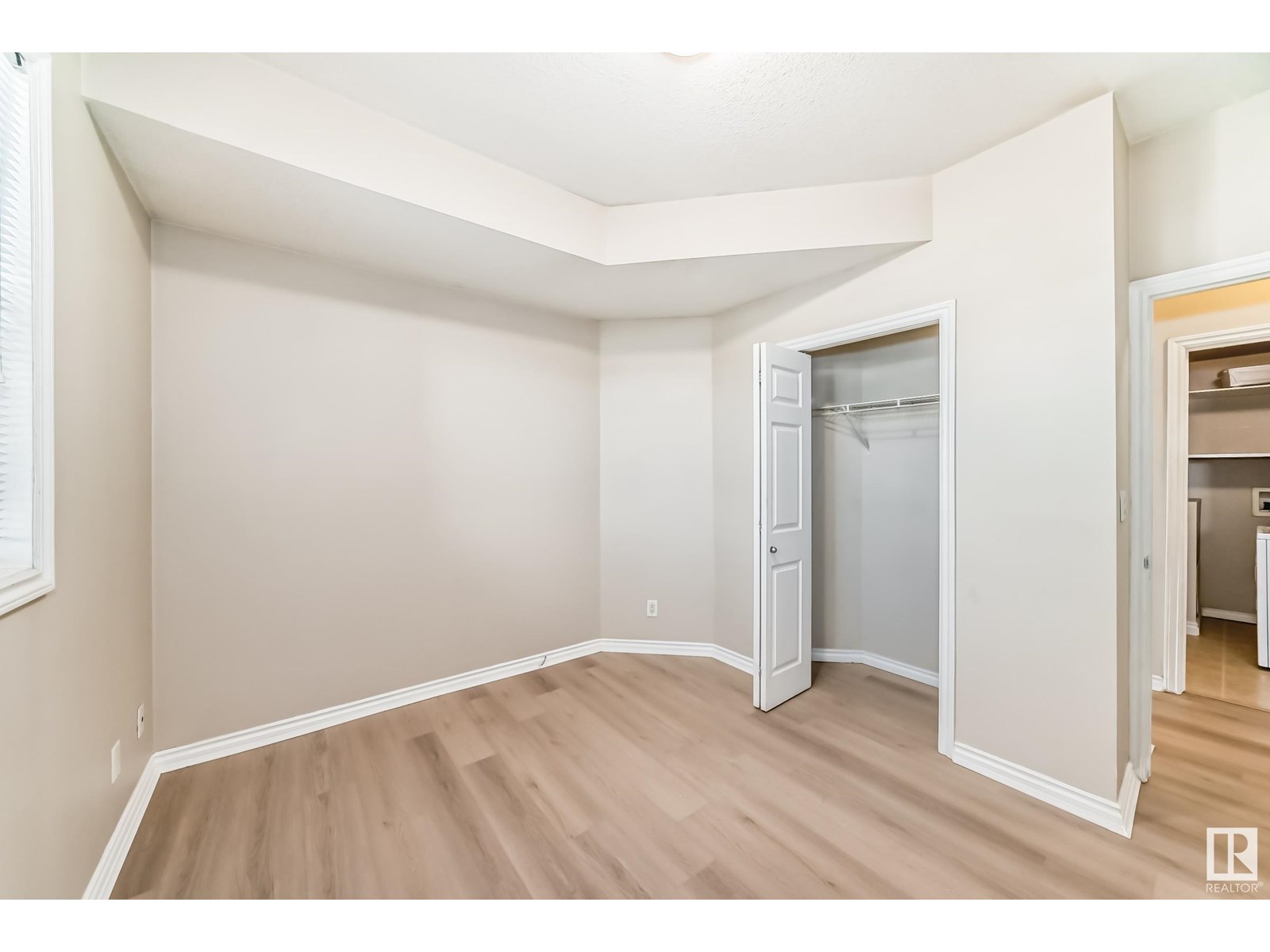 Photo 37 of 101 10346 117 St Nw, Edmonton AB
