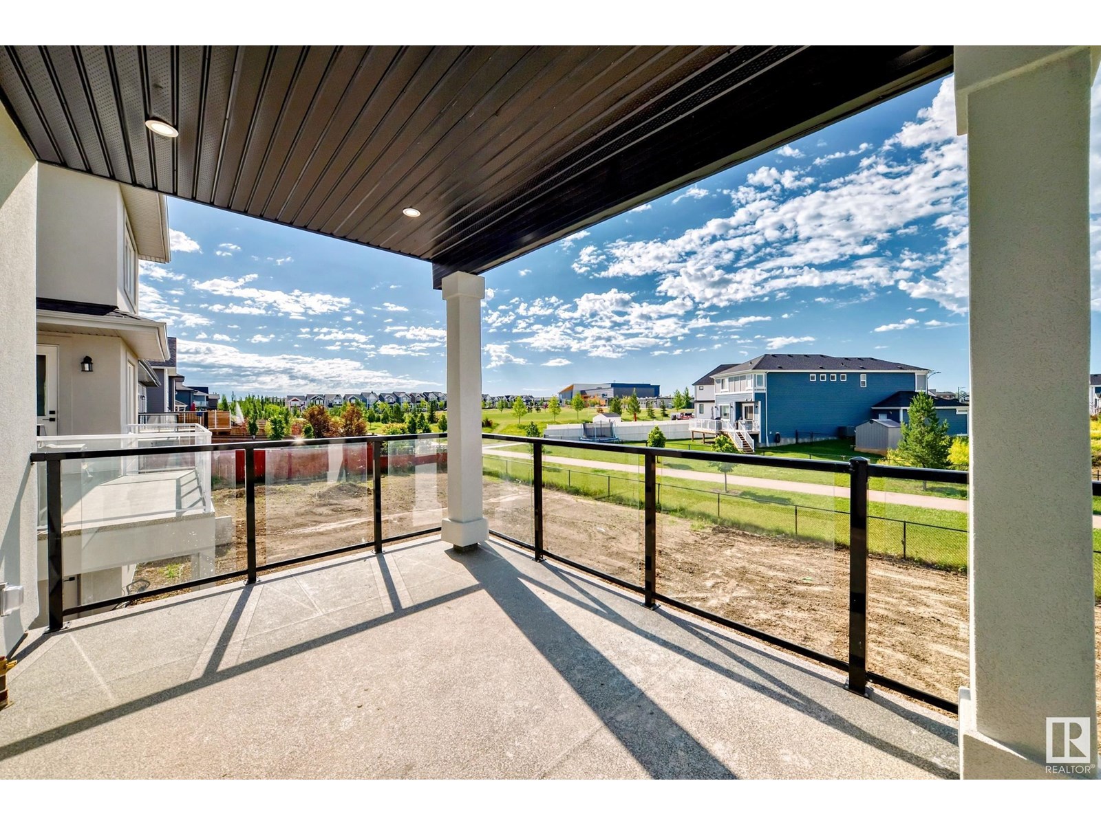 Photo 36 of 128 Edgewater Ci, Leduc AB