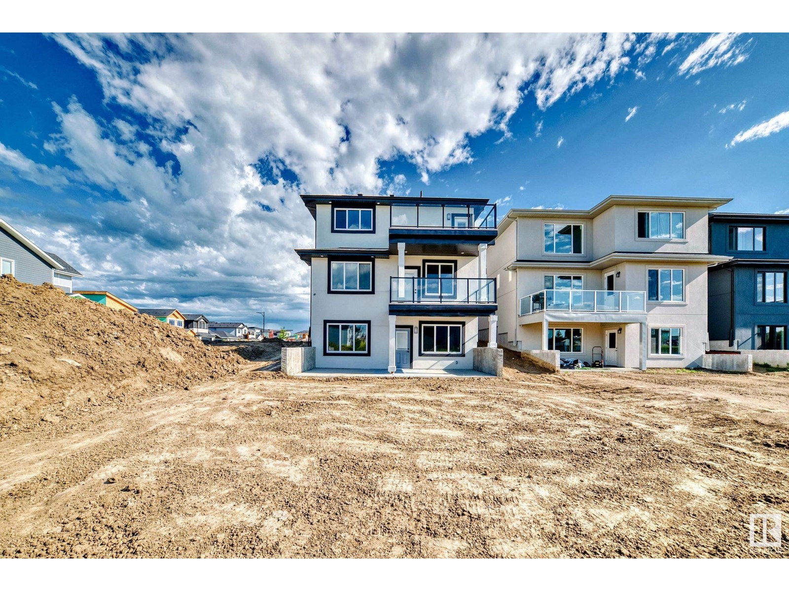 Photo 27 of 128 Edgewater Ci, Leduc AB