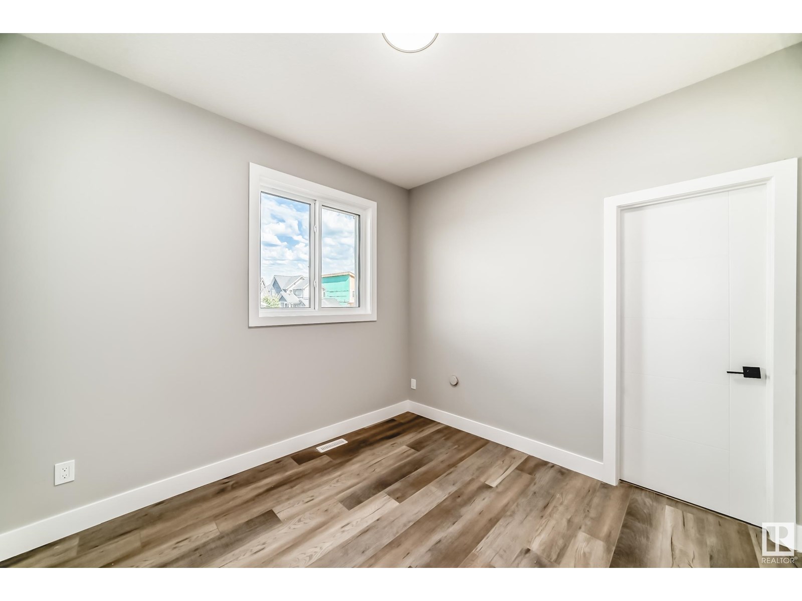 Photo 10 of 128 Edgewater Ci, Leduc AB