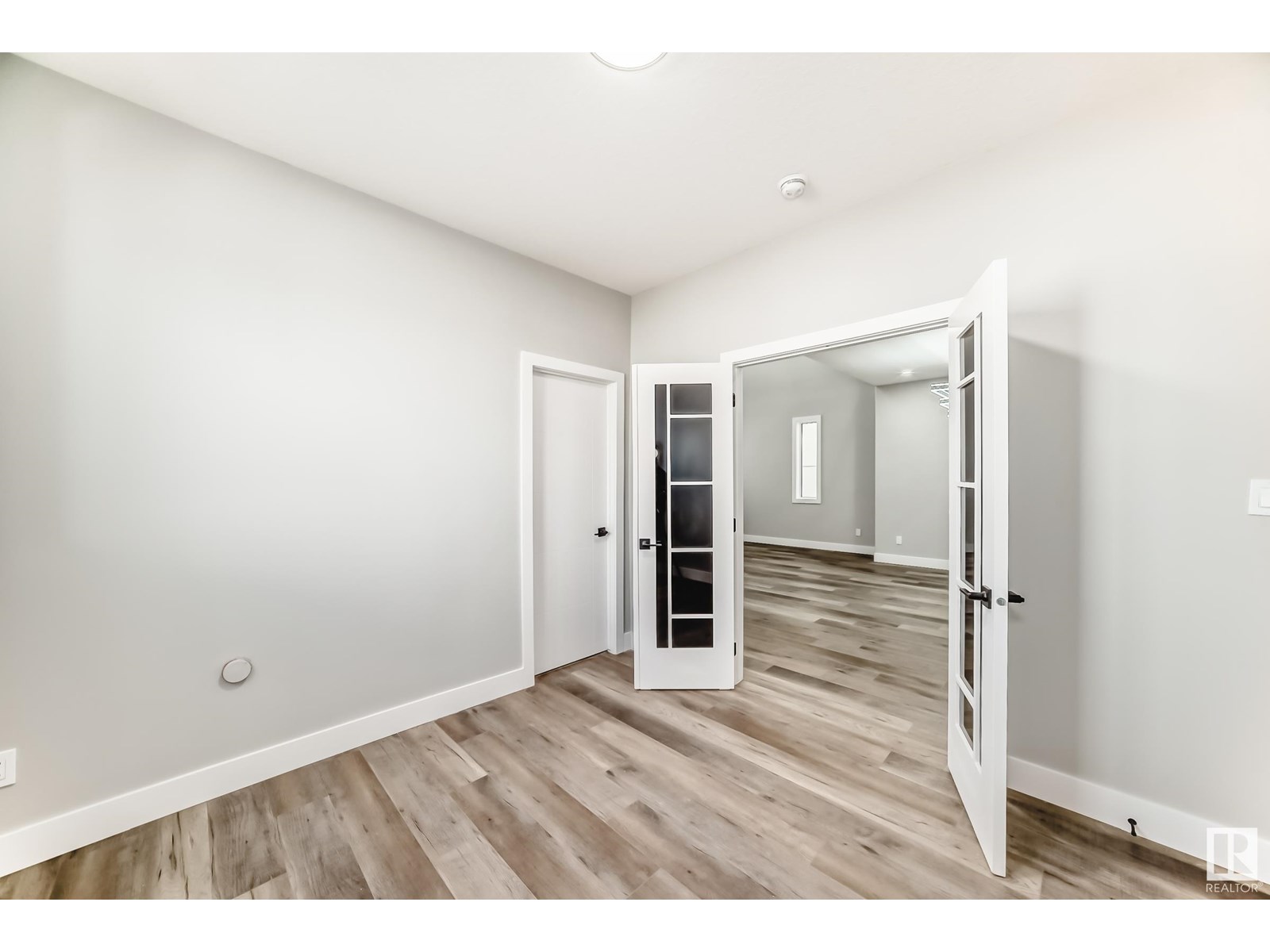 Photo 7 of 128 Edgewater Ci, Leduc AB