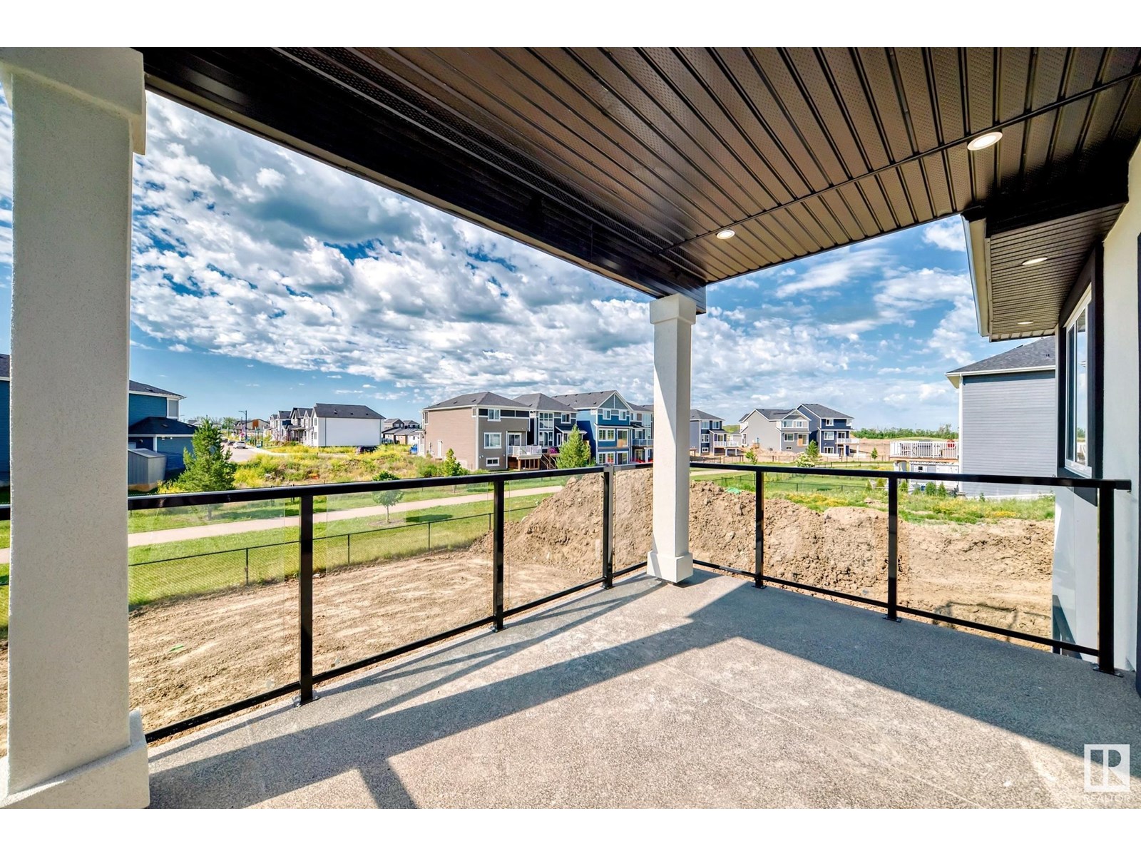 Photo 12 of 128 Edgewater Ci, Leduc AB