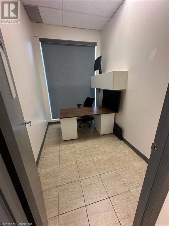 Photo 16 of 540 Upper James Street Unit 1st Flr, Hamilton ON