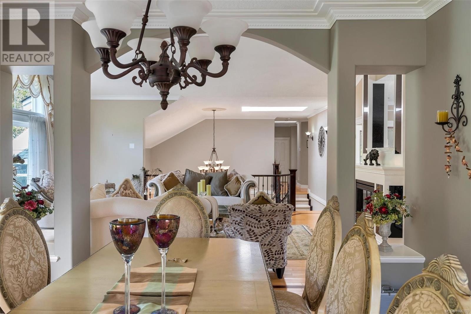 5549 Alderley Rd, Saanich