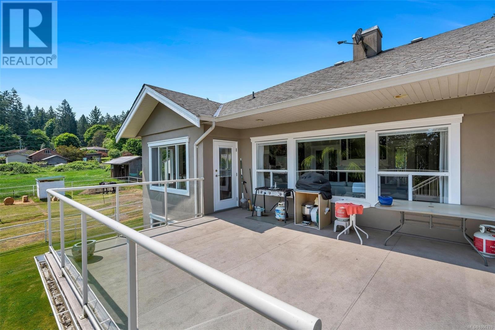 5549 Alderley Rd, Saanich