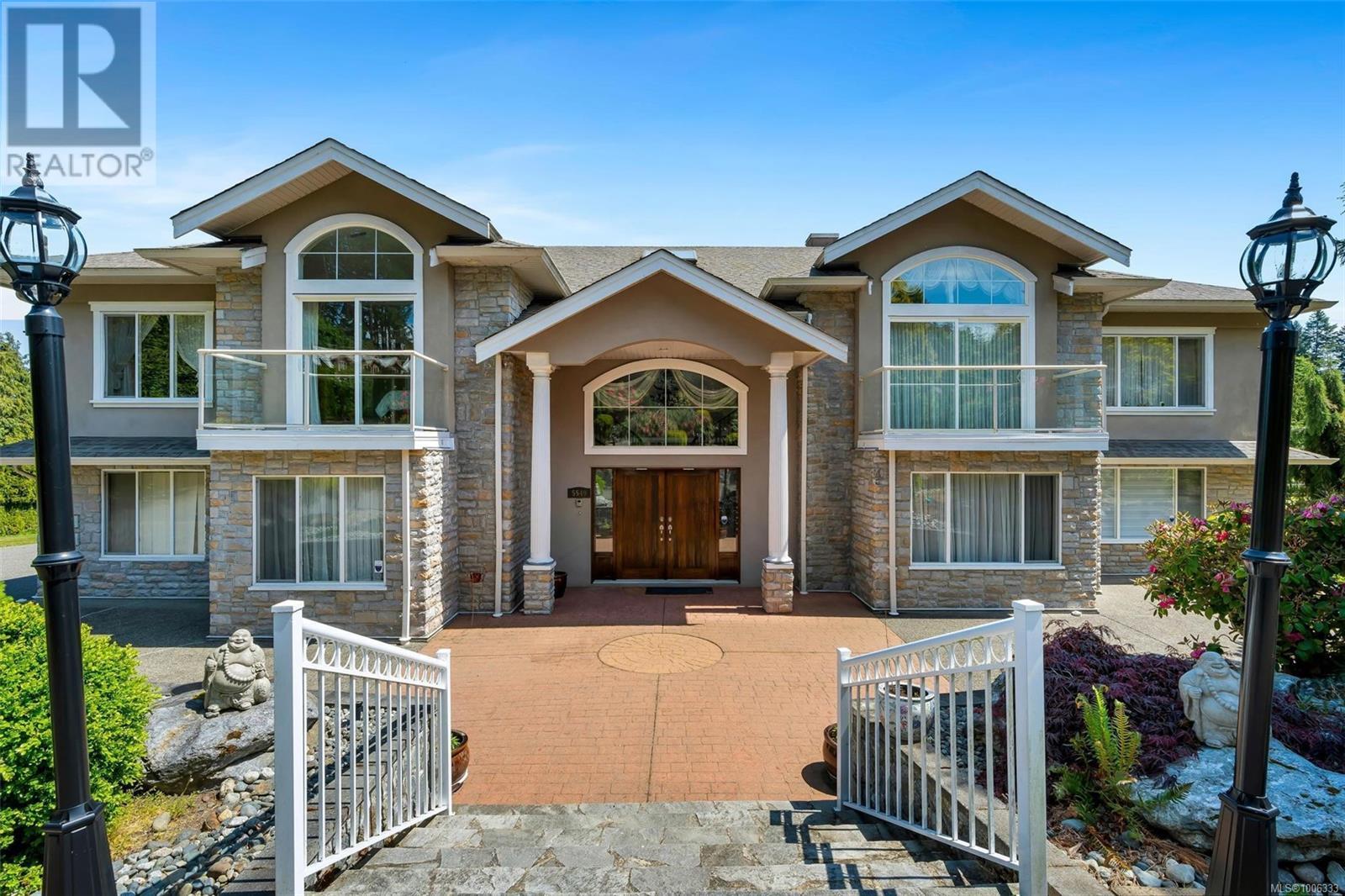 5549 Alderley Rd, Saanich