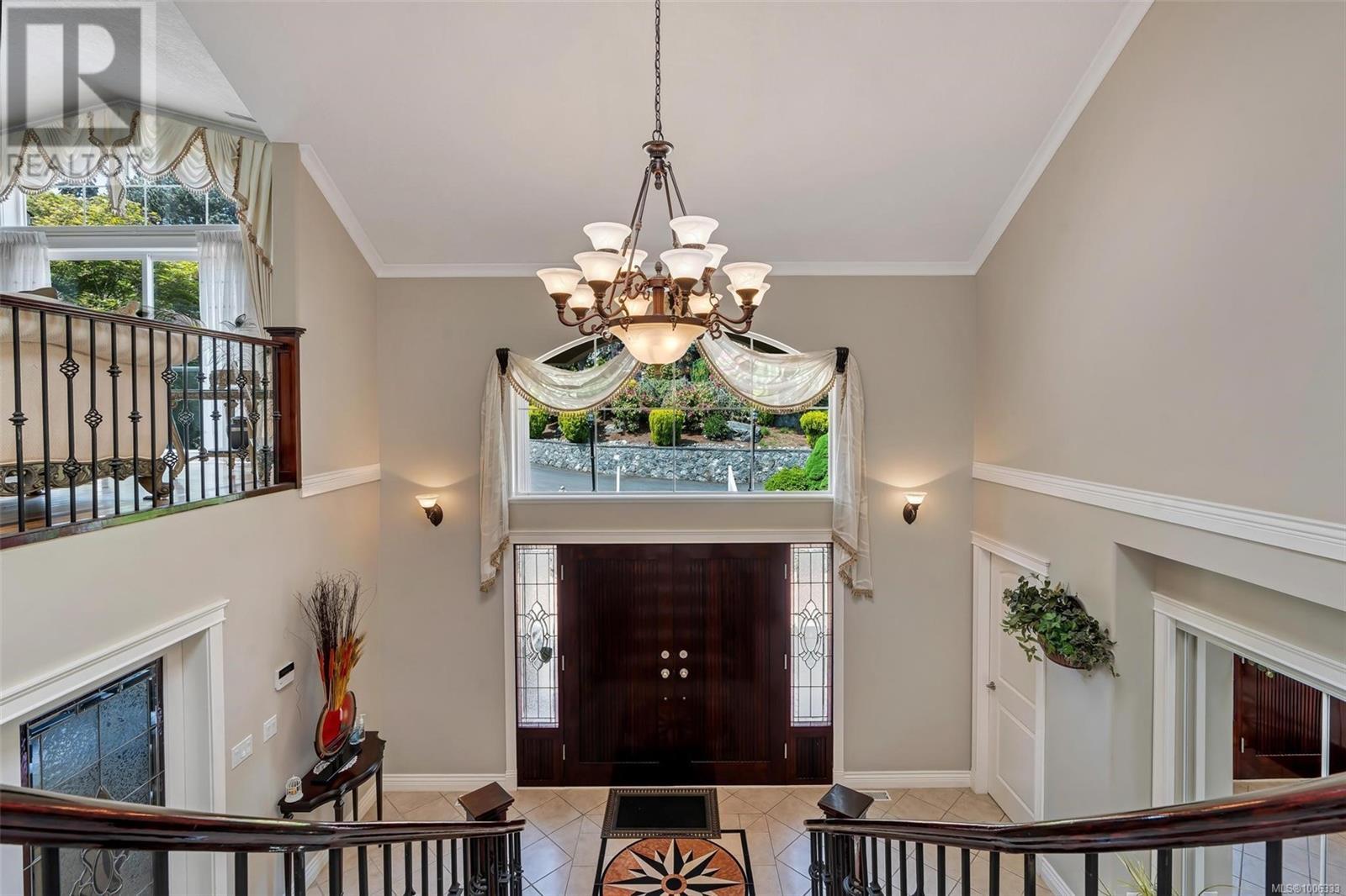 5549 Alderley Rd, Saanich