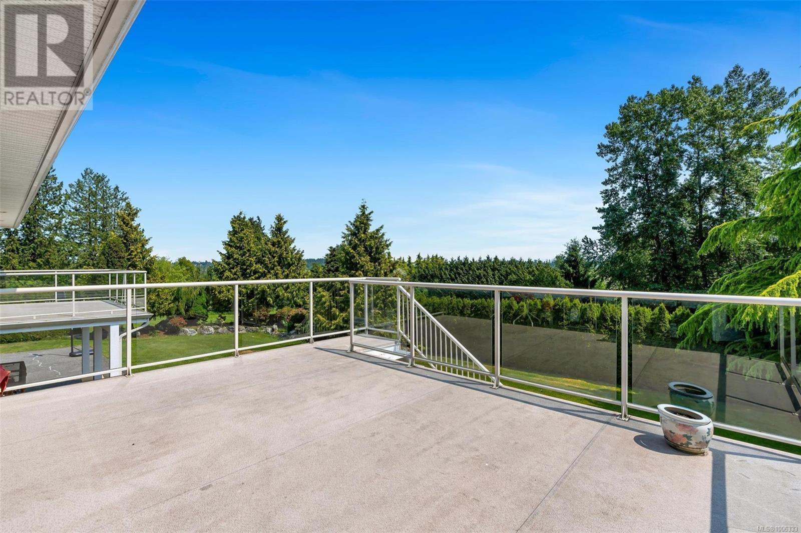 5549 Alderley Rd, Saanich