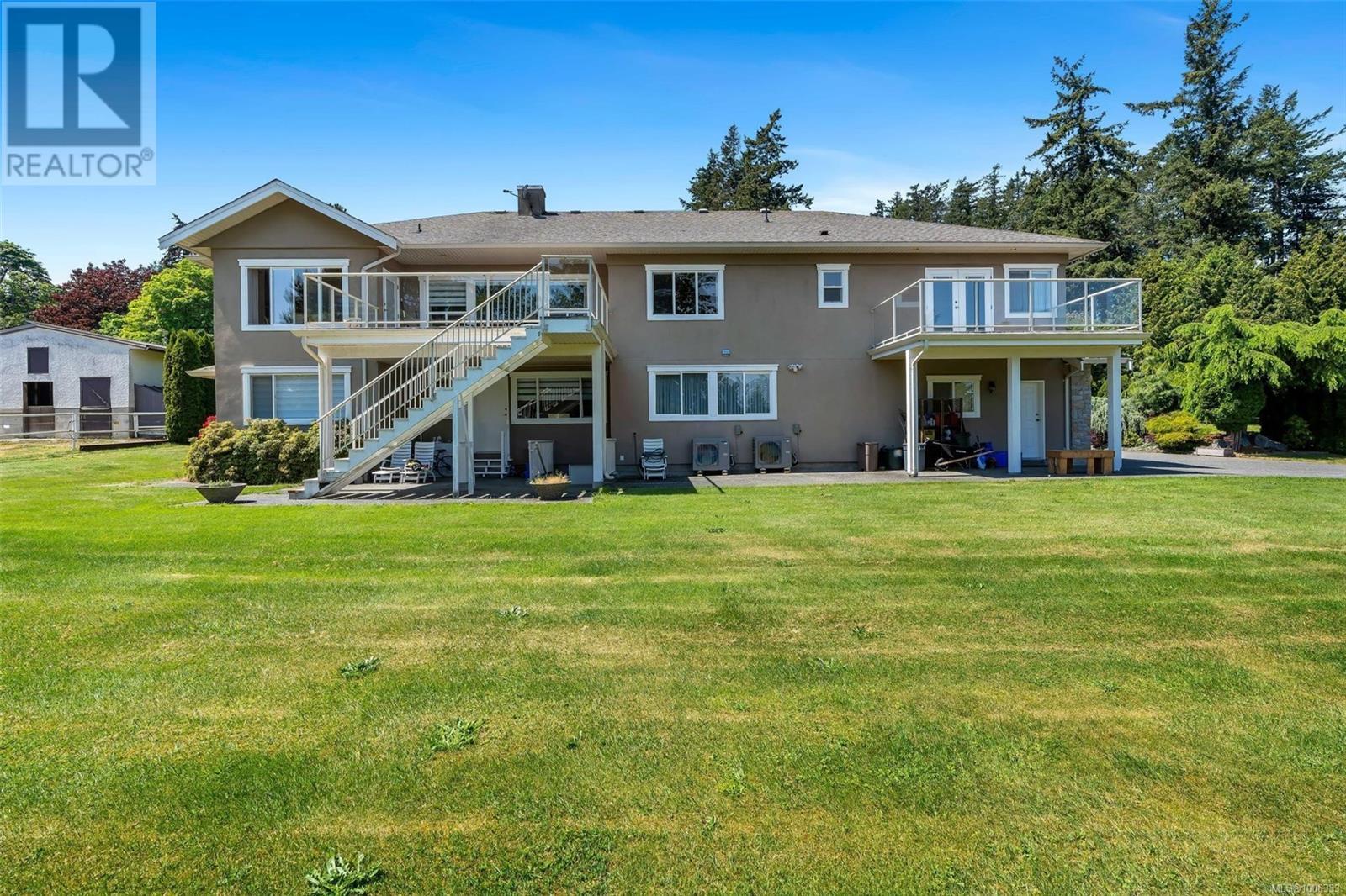 5549 Alderley Rd, Saanich