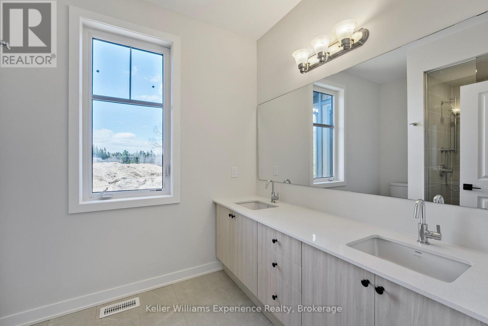 Photo 13 of 85 1016 Pondview Court, Lake Of Bays ON