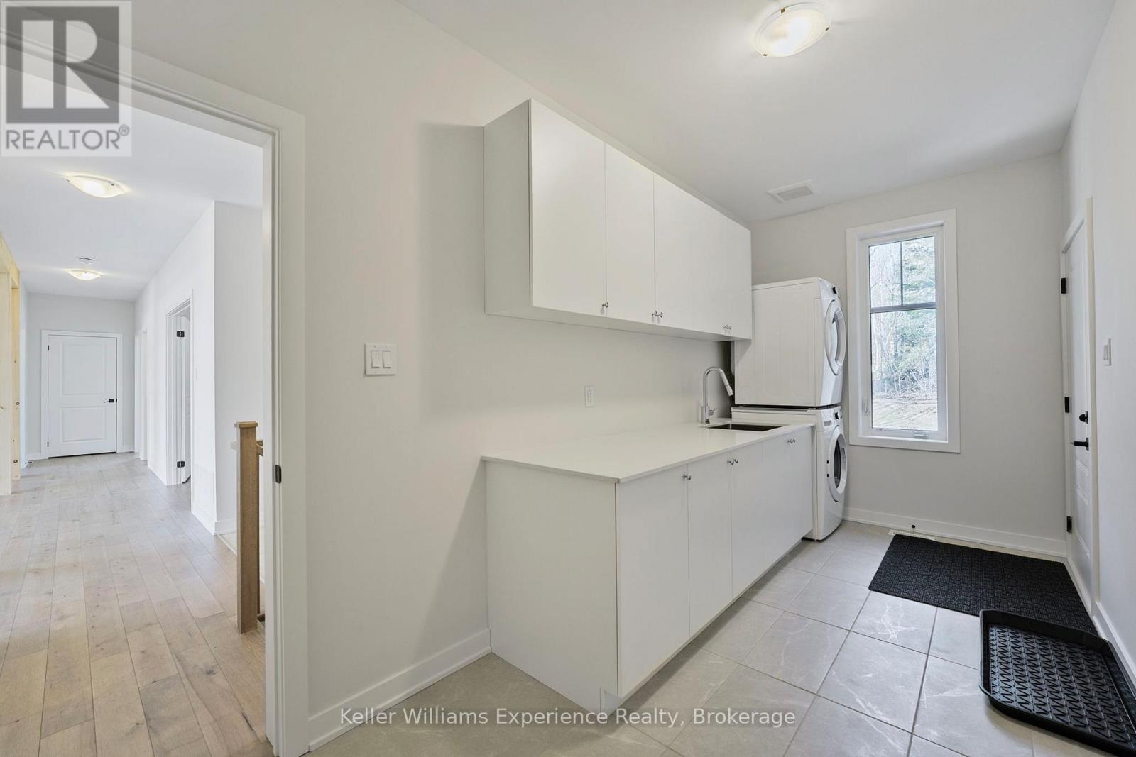 Photo 18 of 85 1016 Pondview Court, Lake Of Bays ON