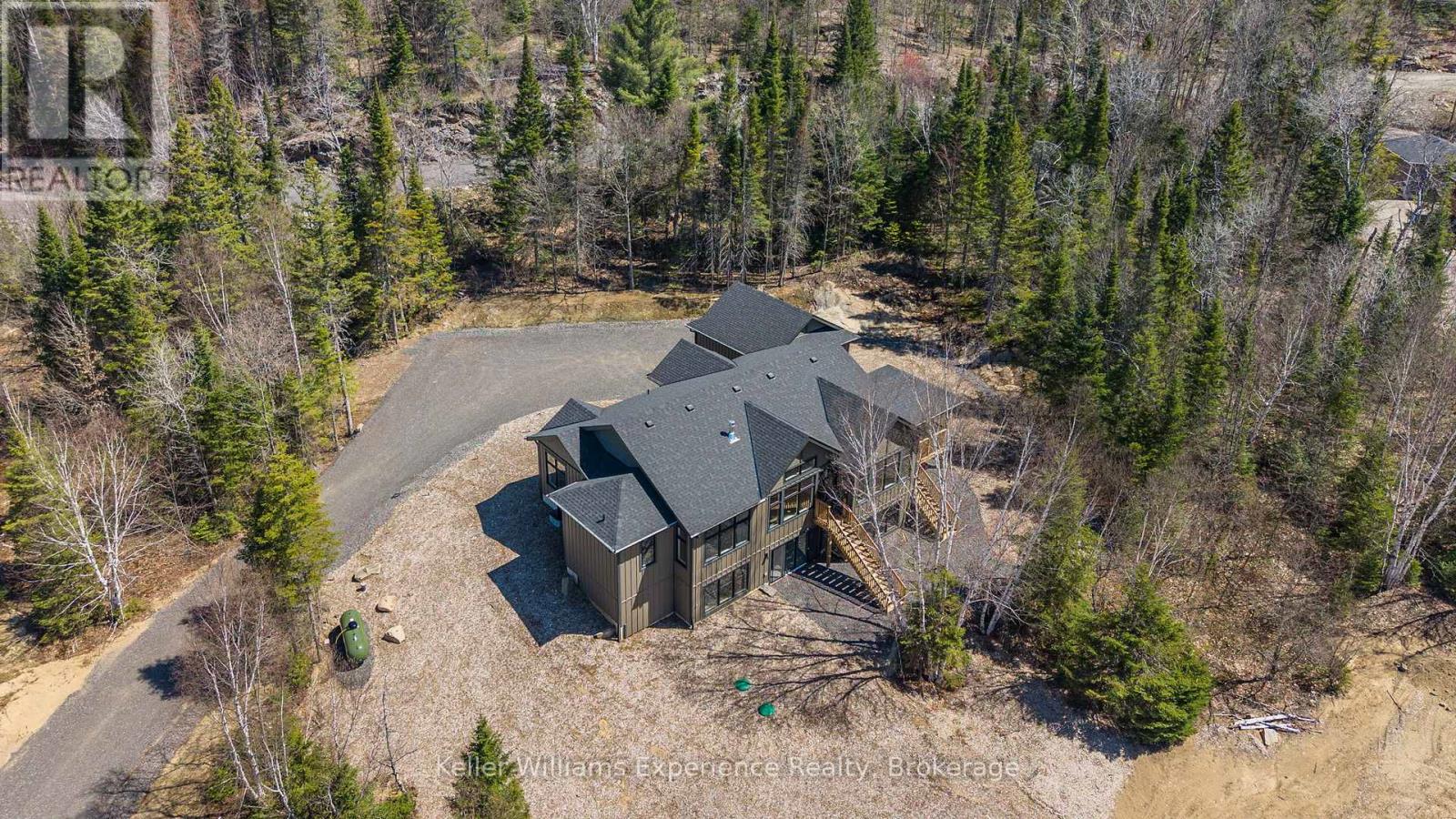 Photo 6 of 85 1016 Pondview Court, Lake Of Bays ON