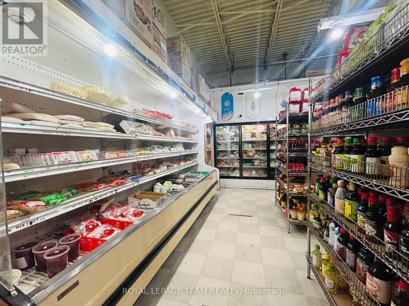 Photo 5 of Unit 3 484 Hazeldean Road, Ottawa ON