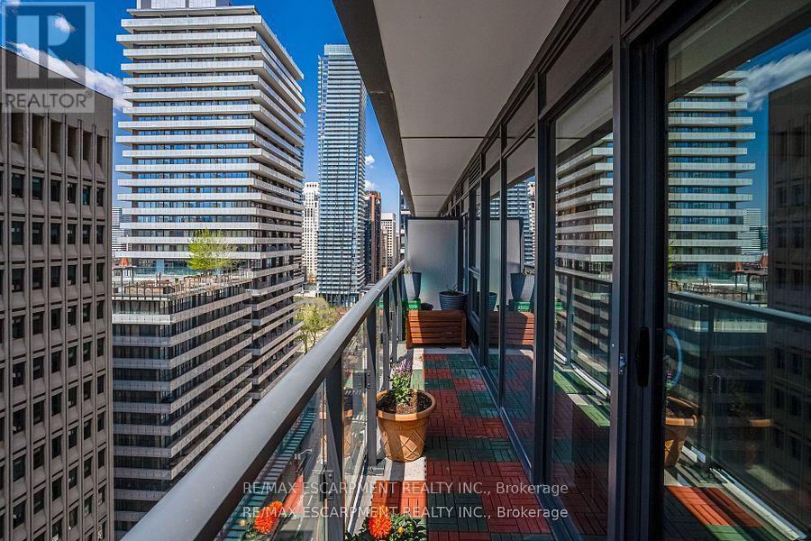 Photo 43 of 1809 955 Bay Street, Toronto ON