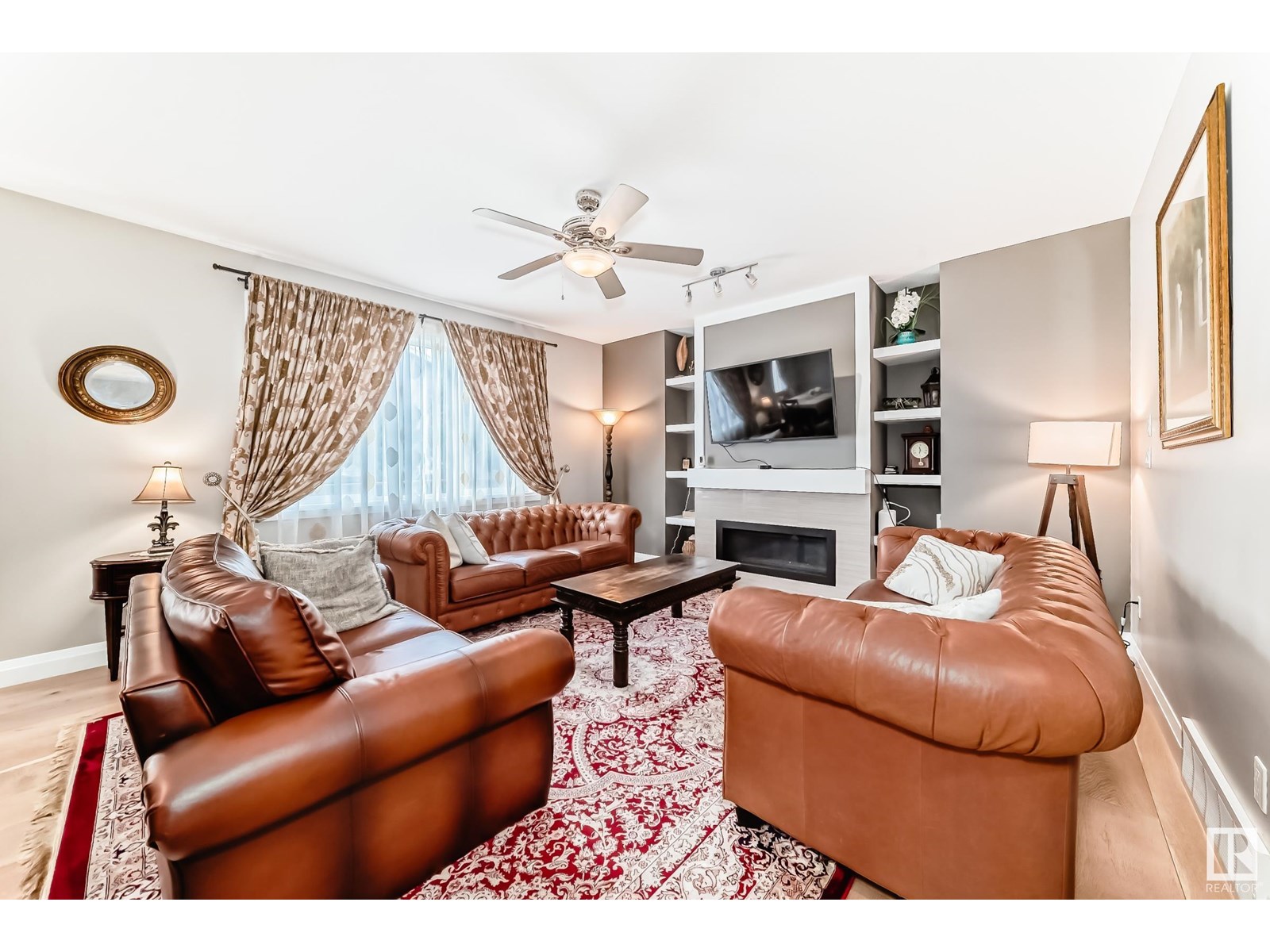 Photo 17 of 16756 61 St Nw, Edmonton AB