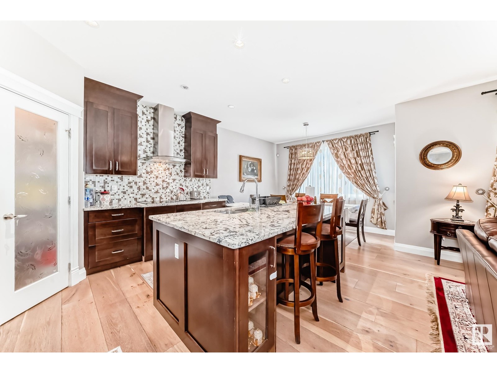 Photo 8 of 16756 61 St Nw, Edmonton AB