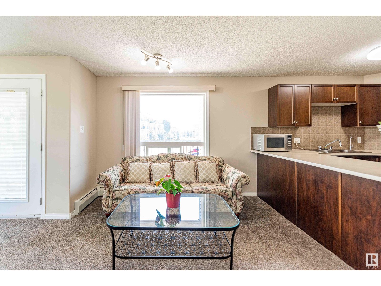 Photo 13 of 7224 7327 South Terwillegar Dr Nw, Edmonton AB