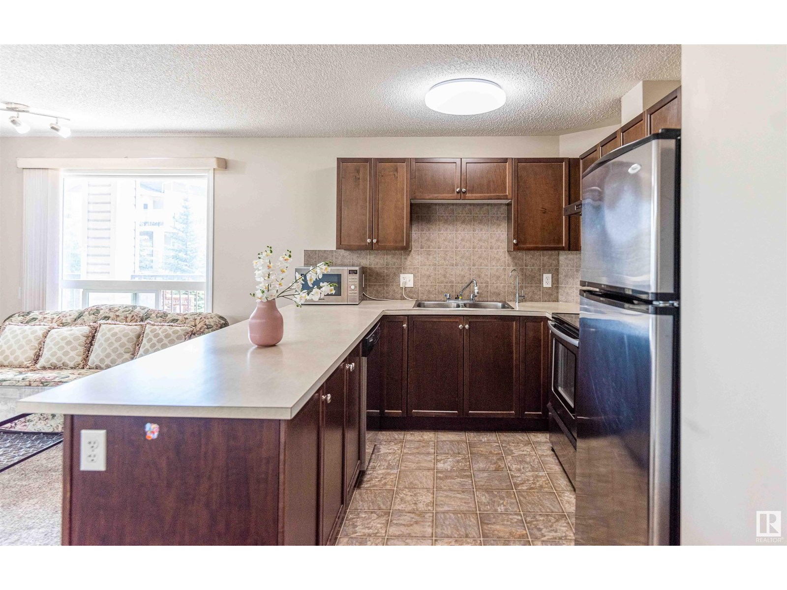 Photo 15 of 7224 7327 South Terwillegar Dr Nw, Edmonton AB