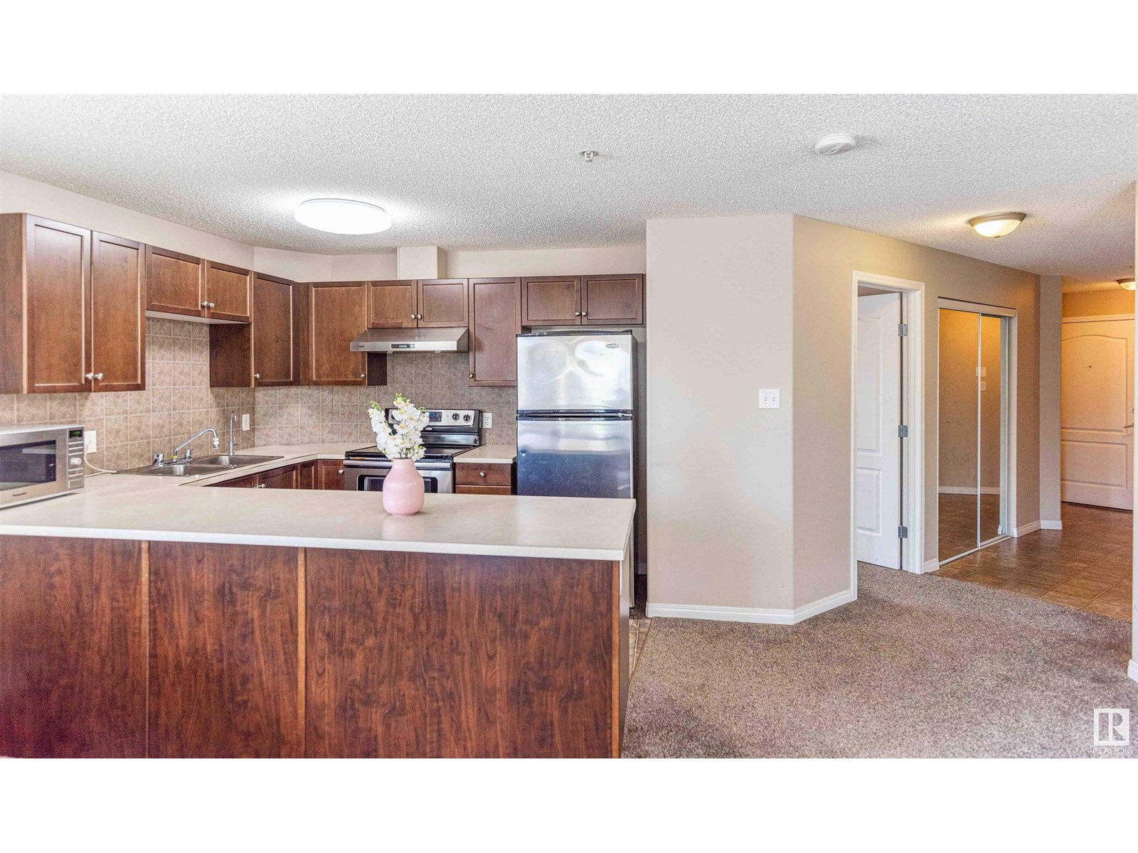 Photo 19 of 7224 7327 South Terwillegar Dr Nw, Edmonton AB