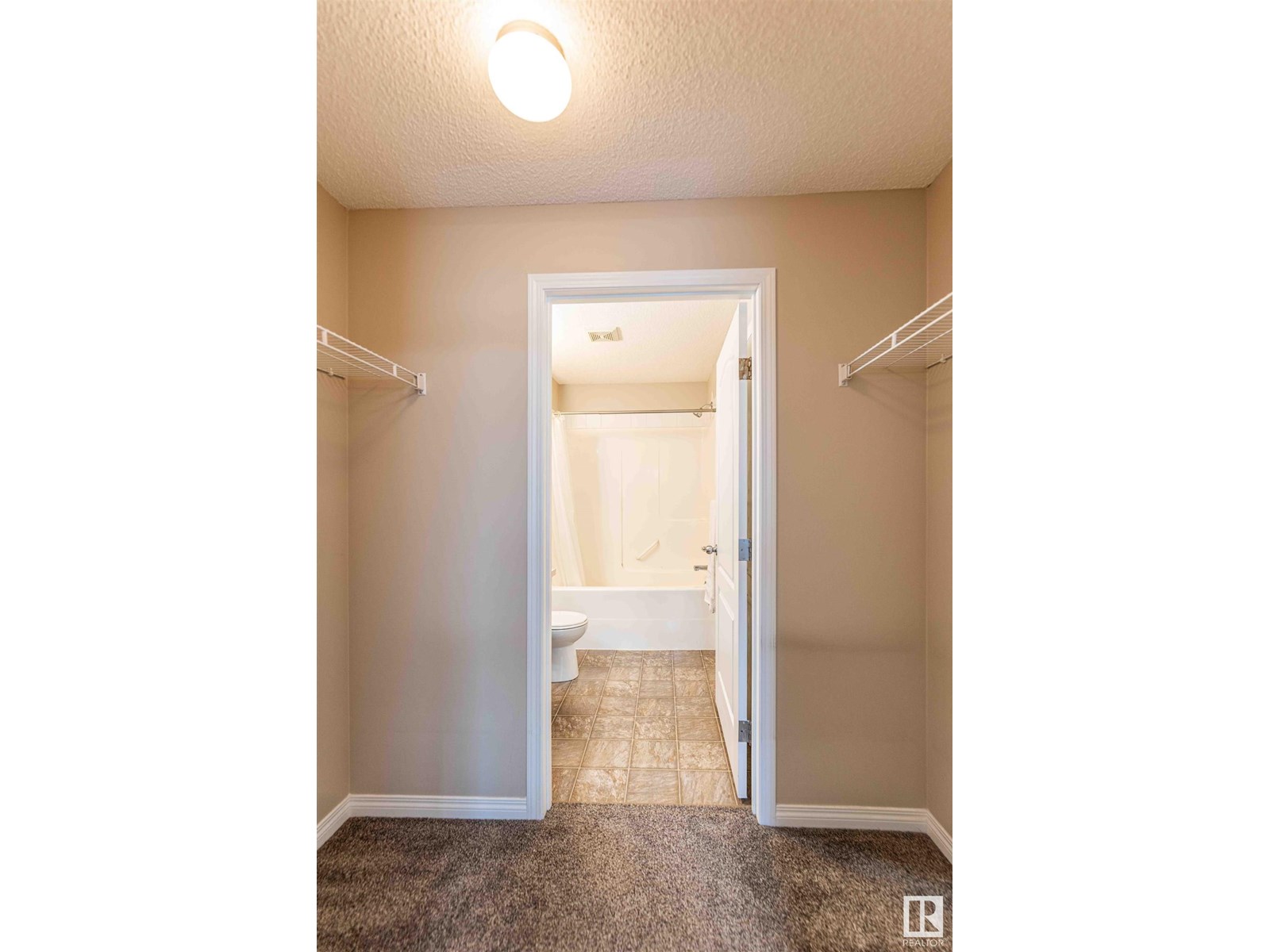 Photo 2 of 7224 7327 South Terwillegar Dr Nw, Edmonton AB