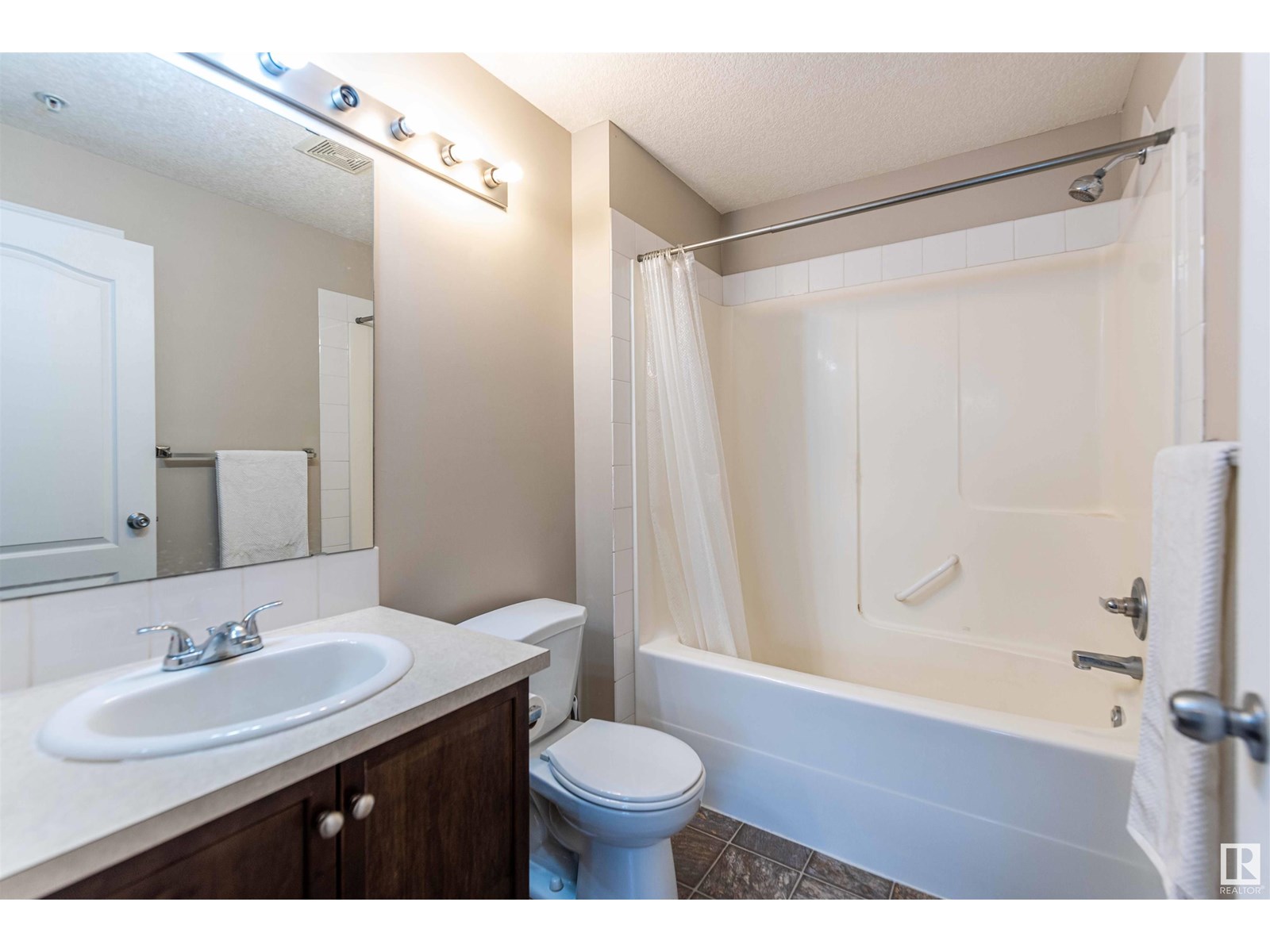 Photo 20 of 7224 7327 South Terwillegar Dr Nw, Edmonton AB